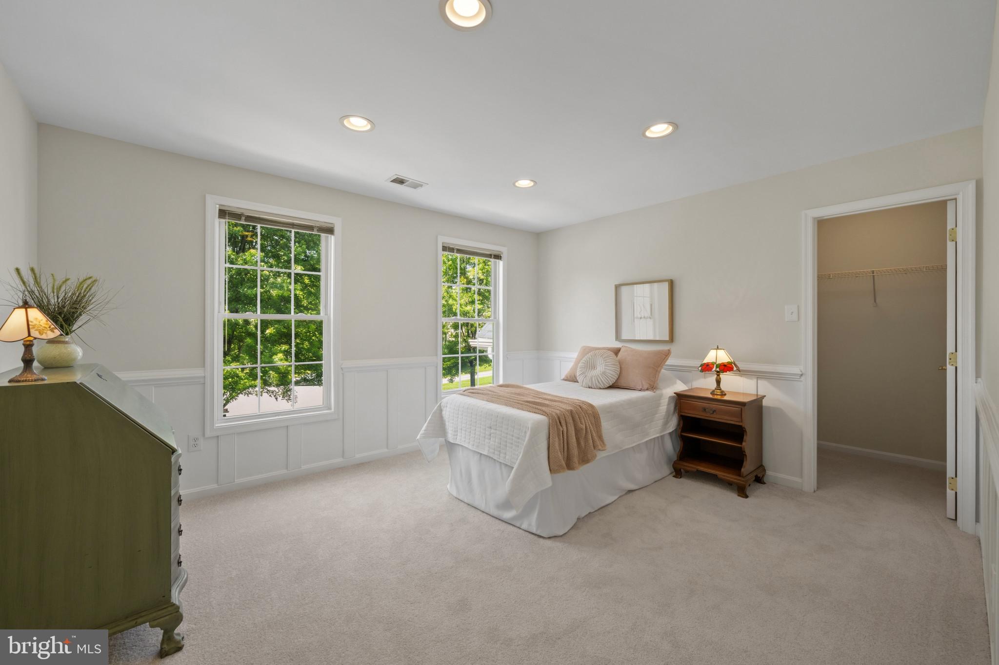 THE ESTATES AT SAND HILL - Residential