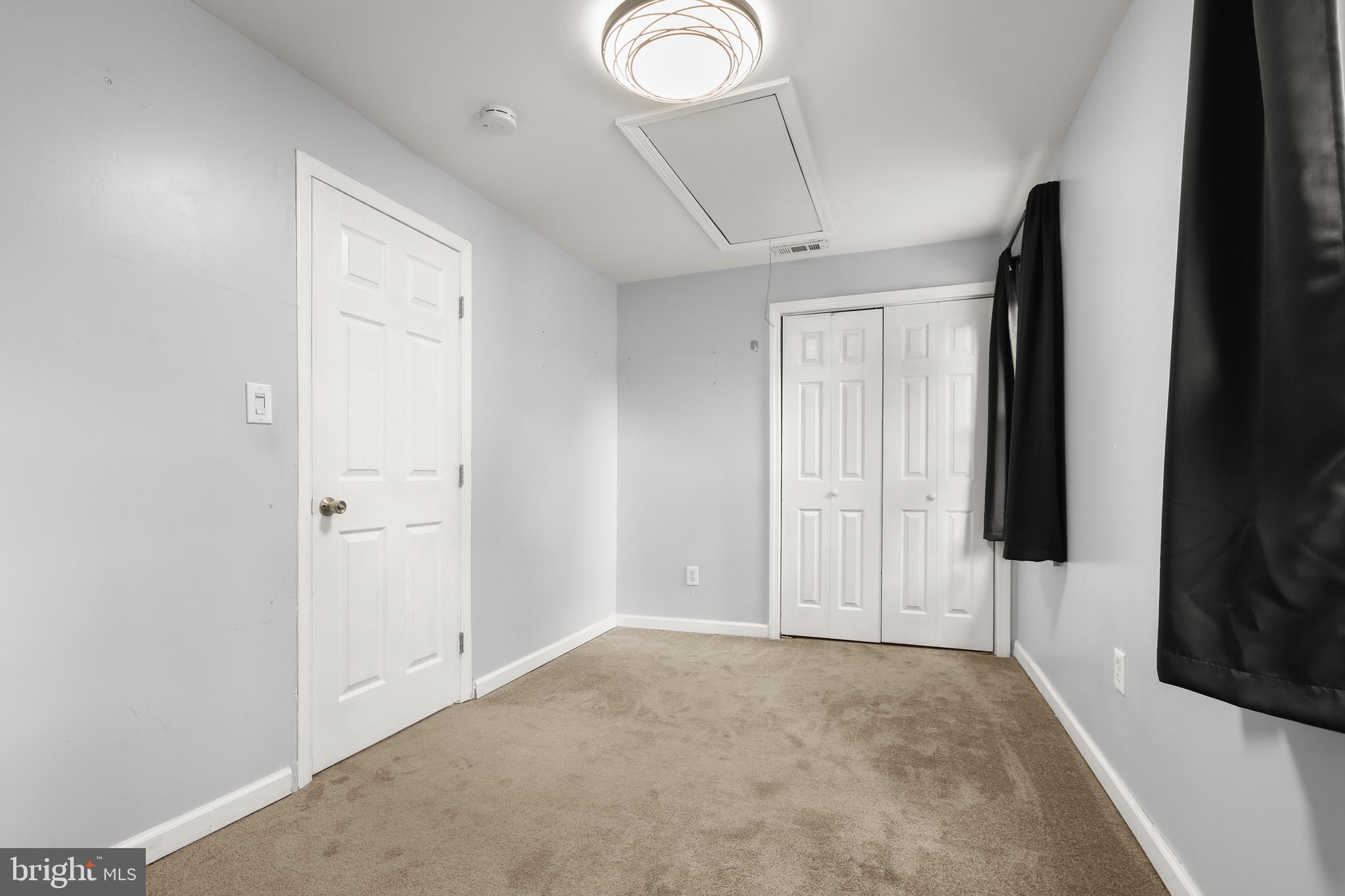CEDARHURST - Residential
