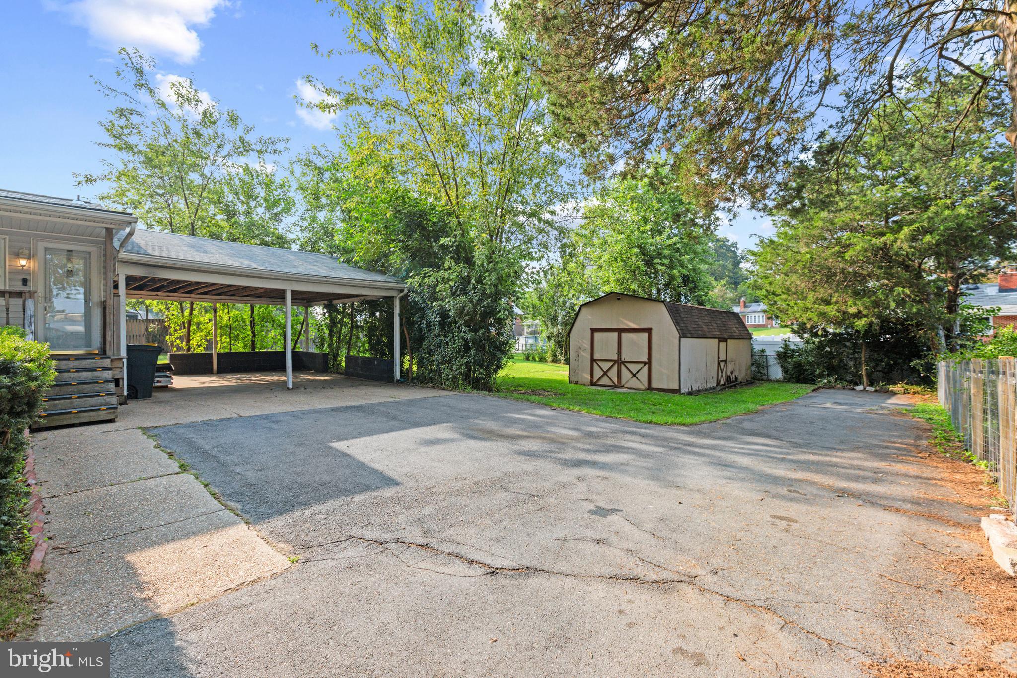 CEDARHURST - Residential