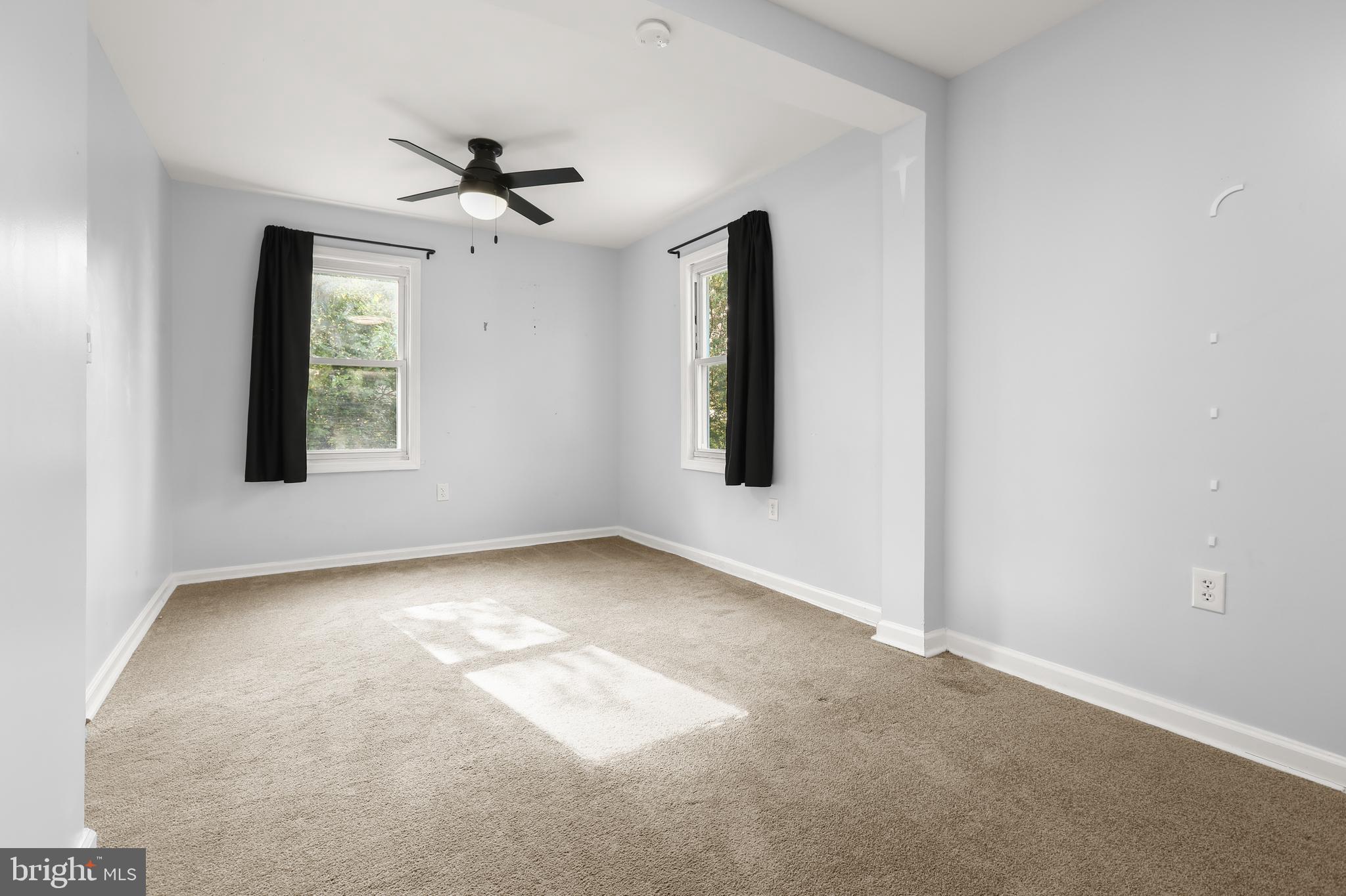 CEDARHURST - Residential