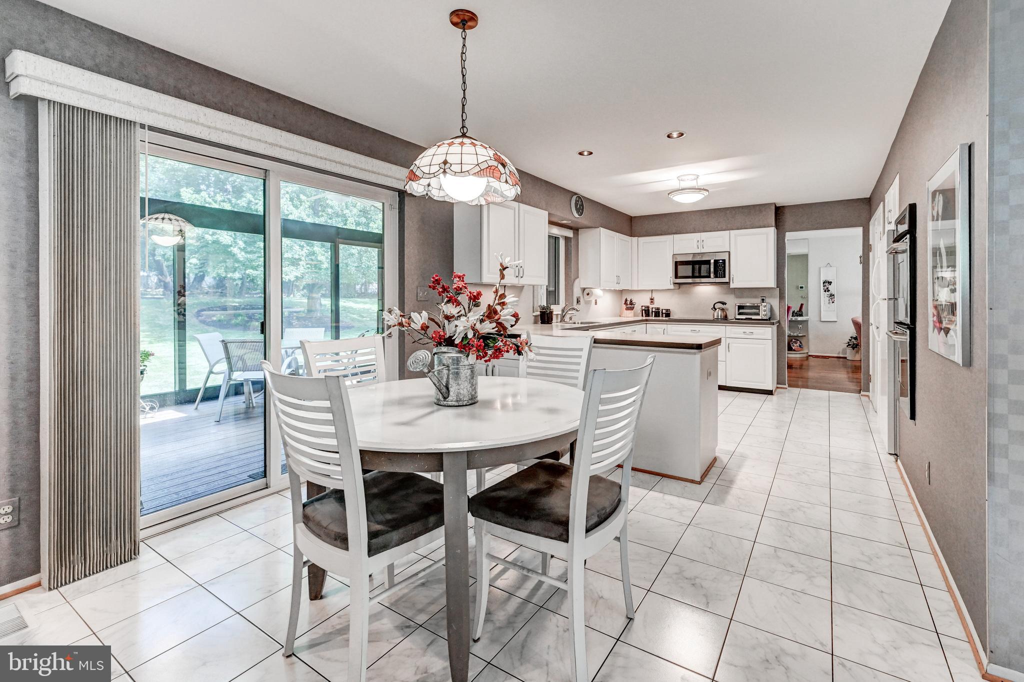 VELVET HILLS SOUTH - Residential