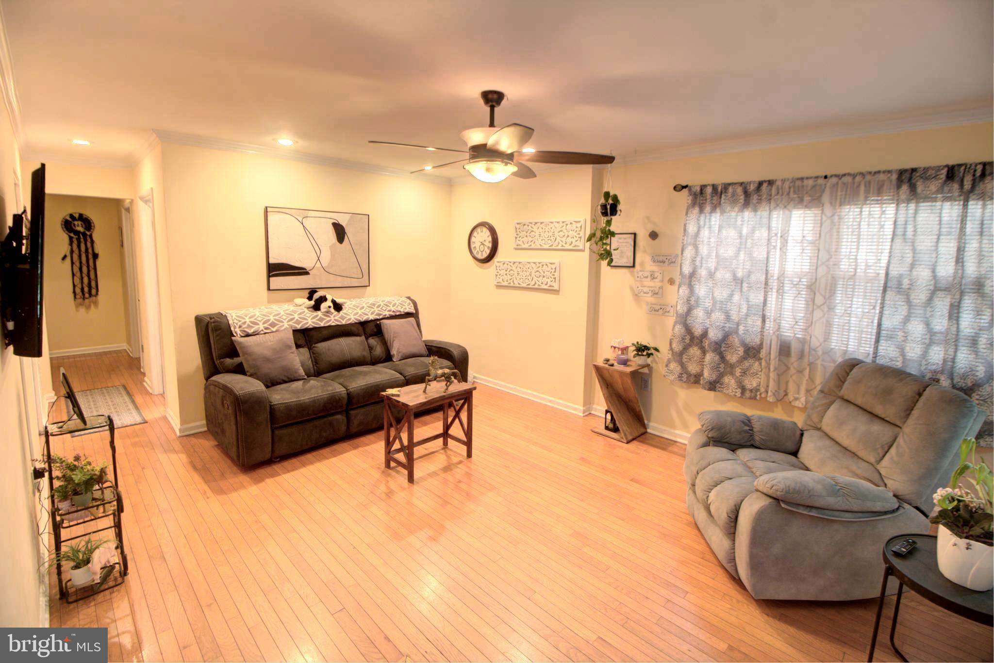 OAK PARK - Residential