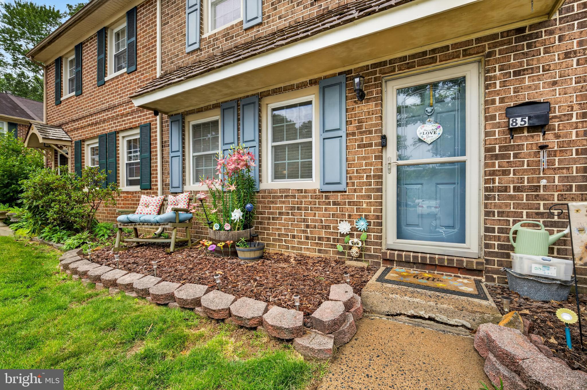 STONEGATE VILLAGE - Residential