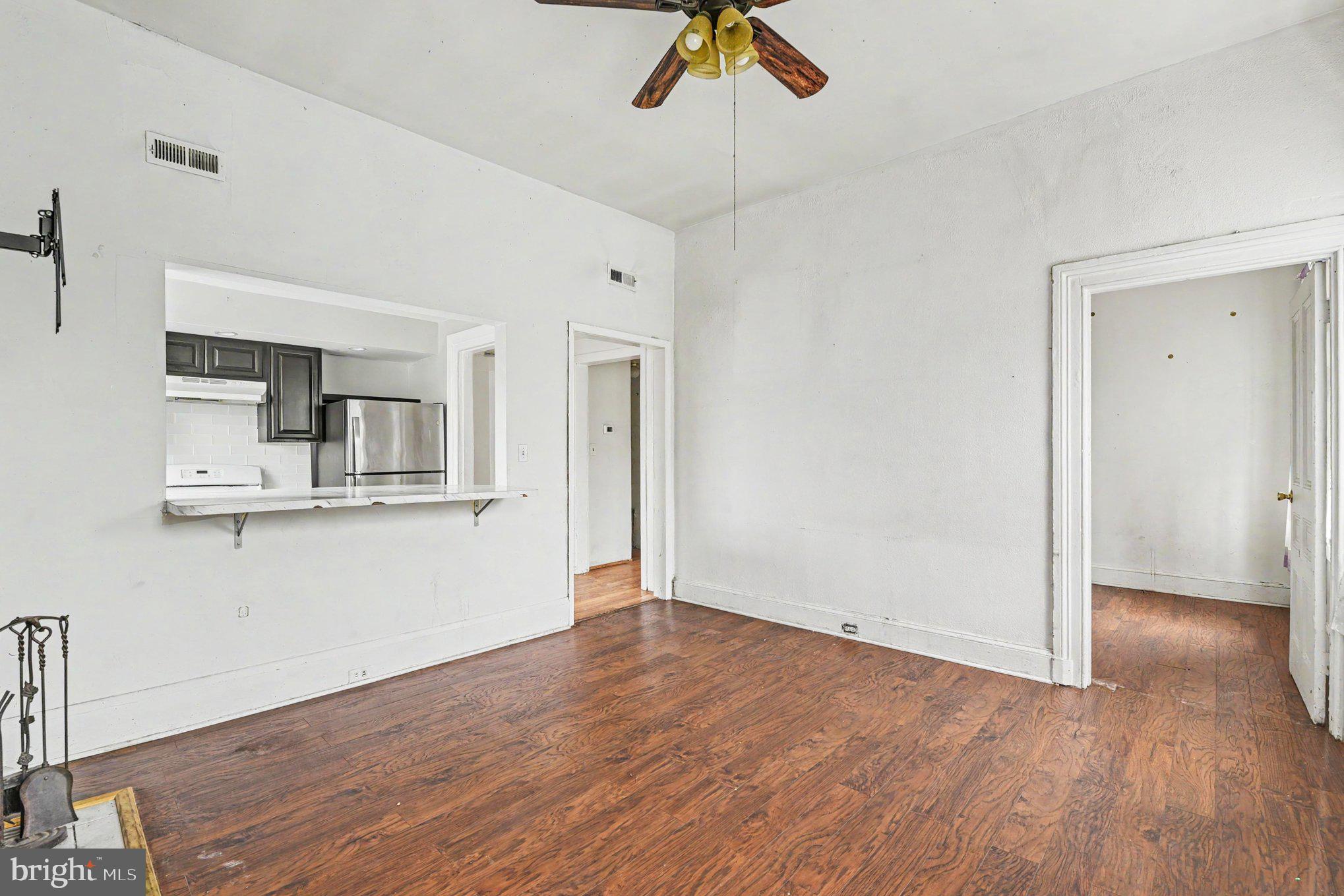 FRANKLIN SQUARE HISTORIC DISTRICT - Commercial Sale