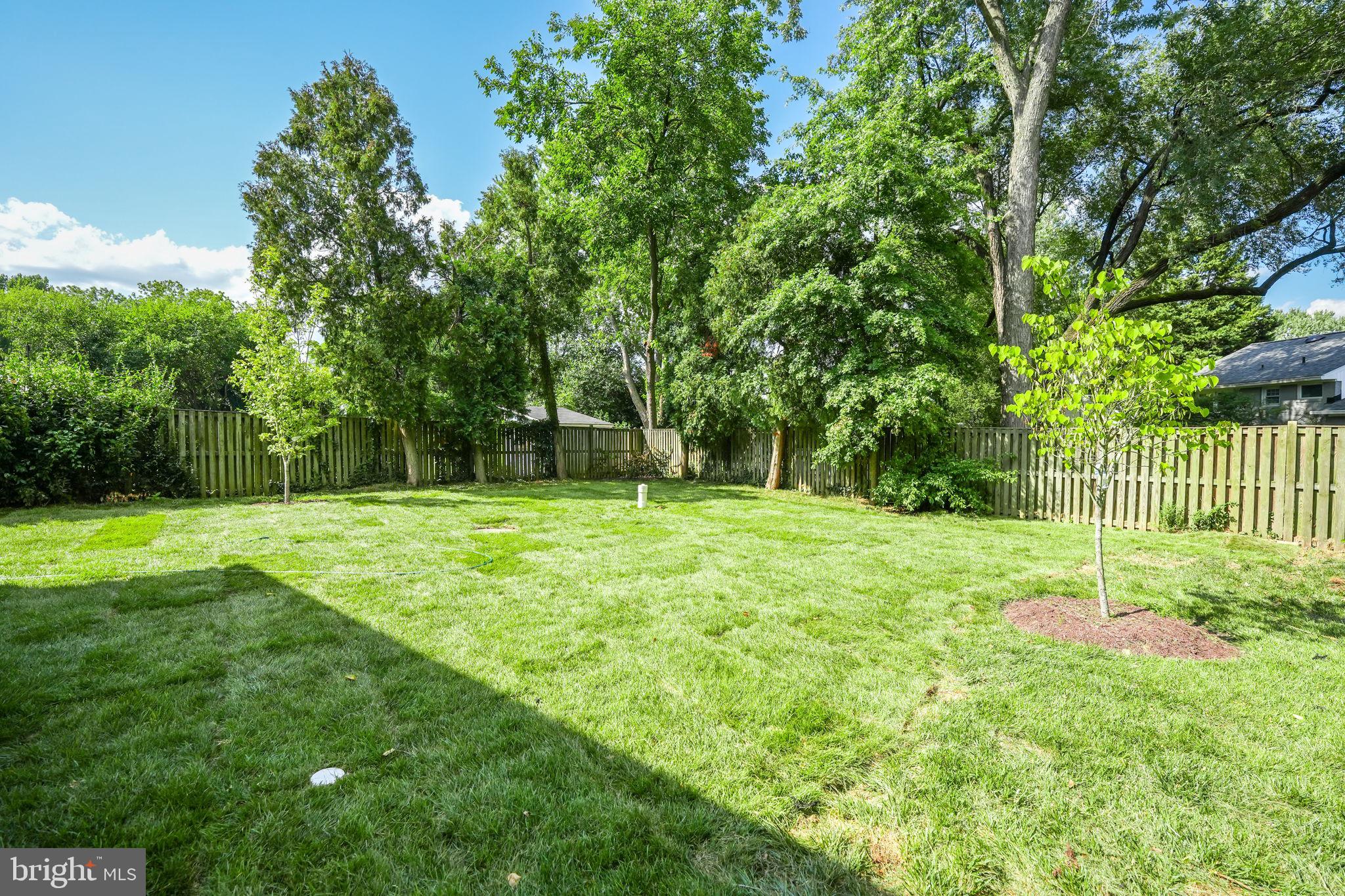 BROYHILLS MCLEAN ESTATES - Residential