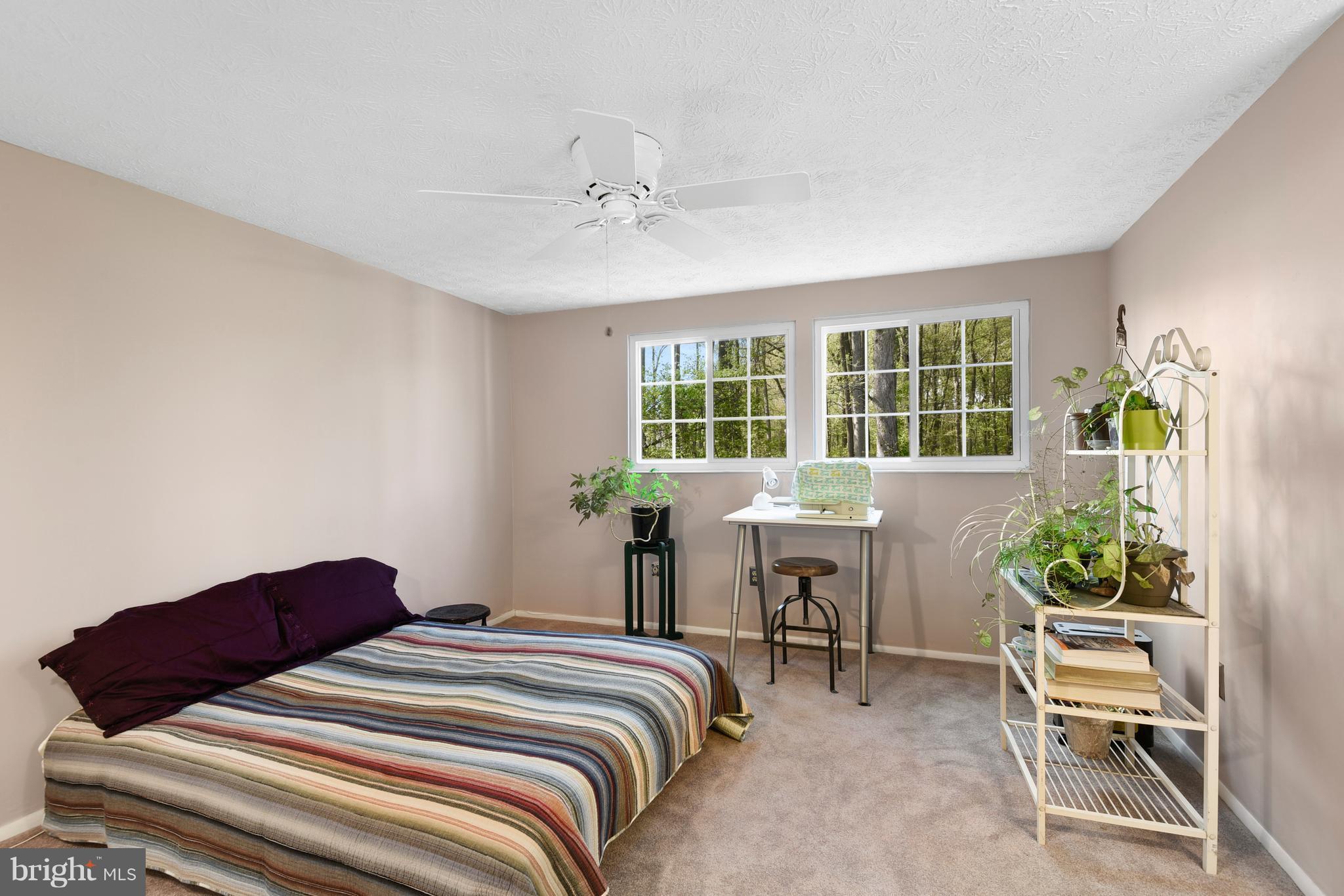 OAK SPRINGS - Residential