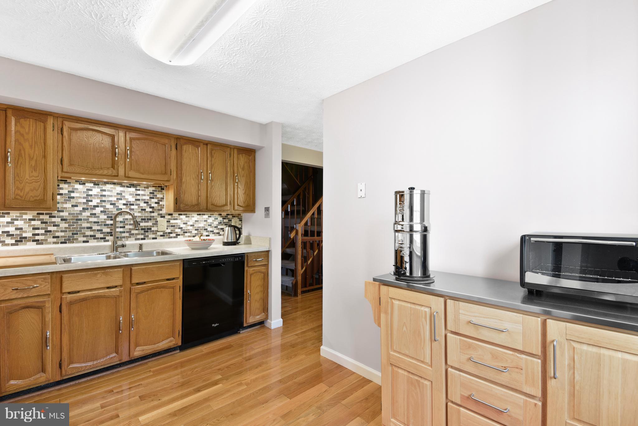 OAK SPRINGS - Residential