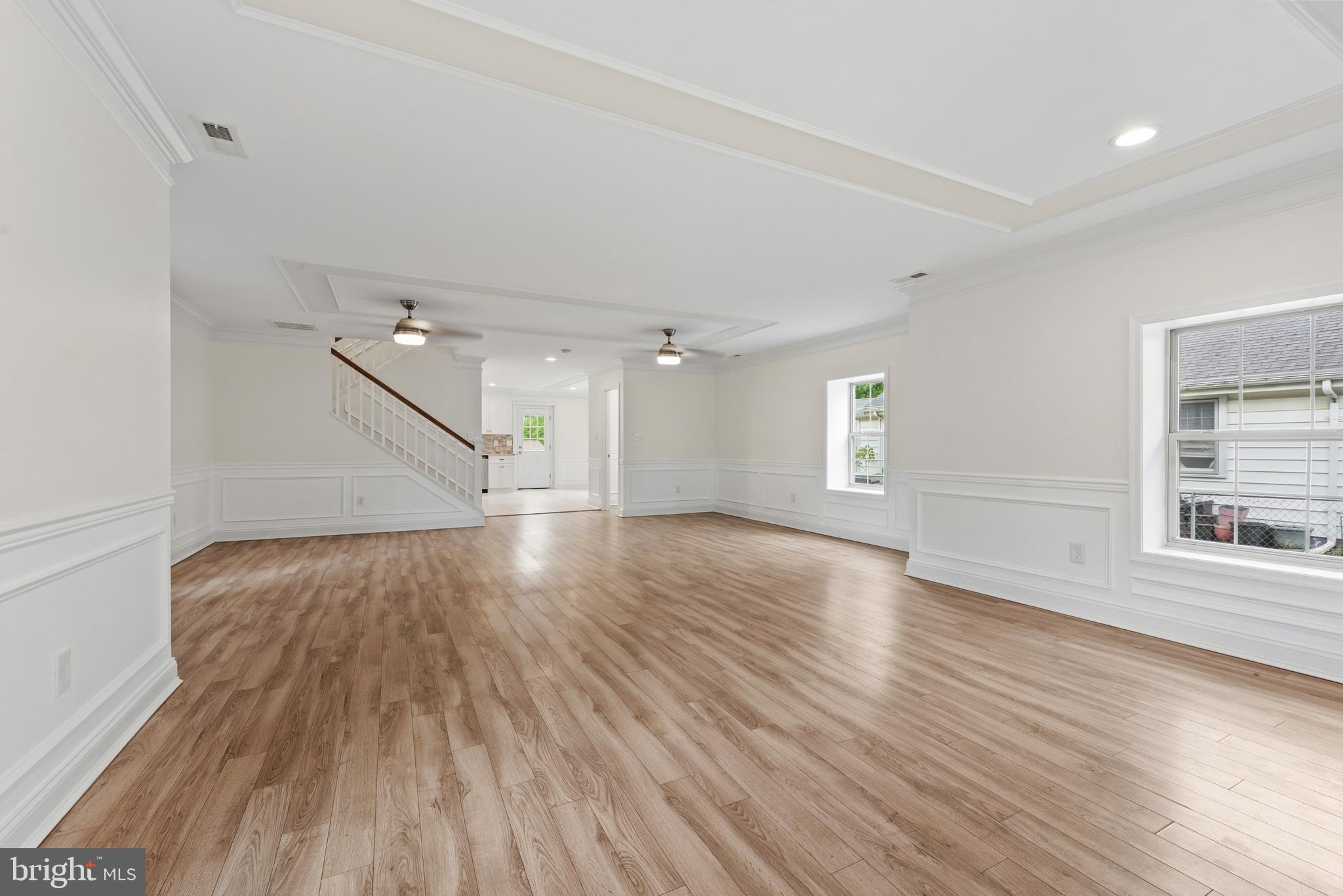 POWHATAN BEACH - Residential
