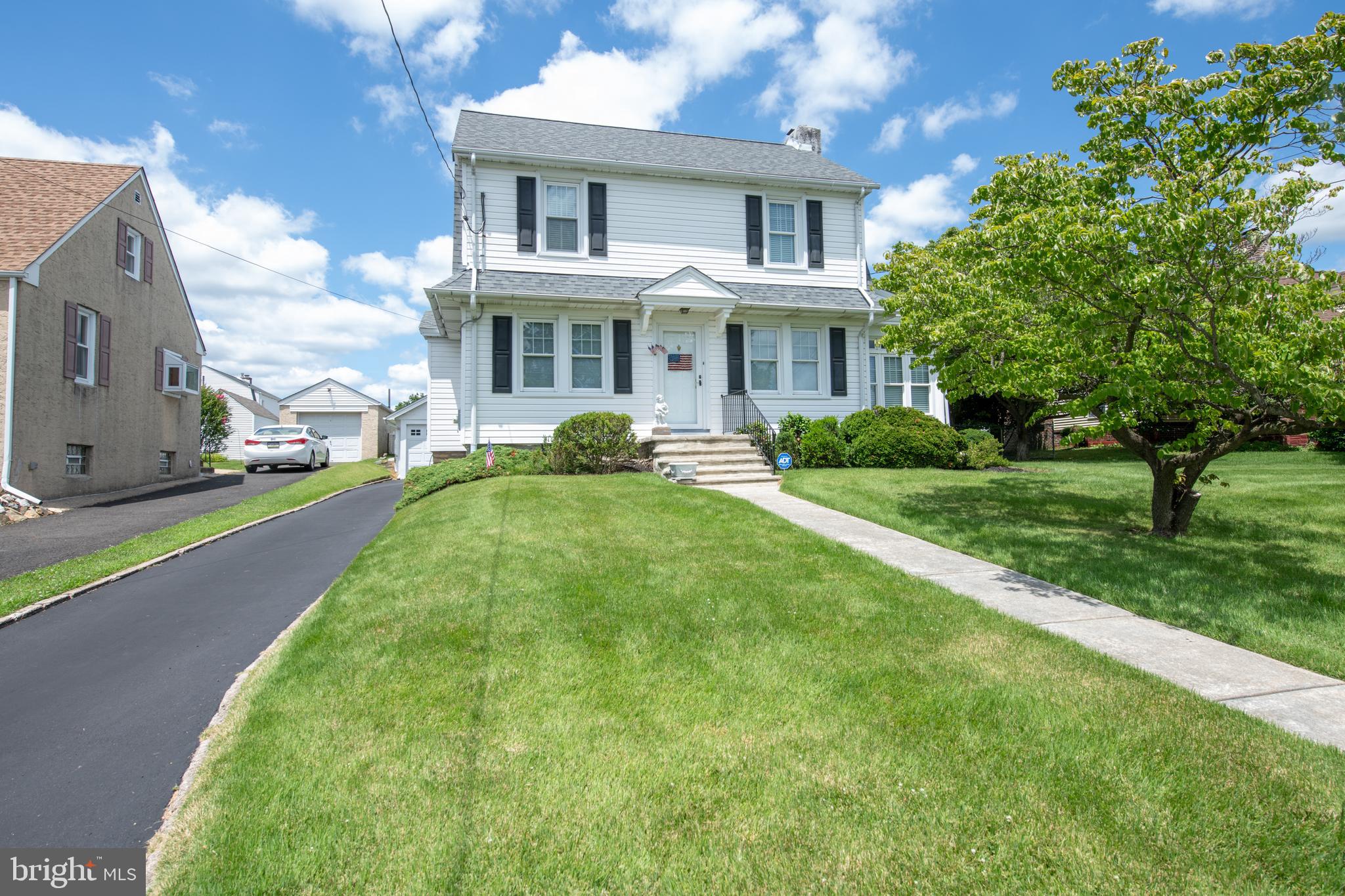 OVERBROOK HILLS - Residential