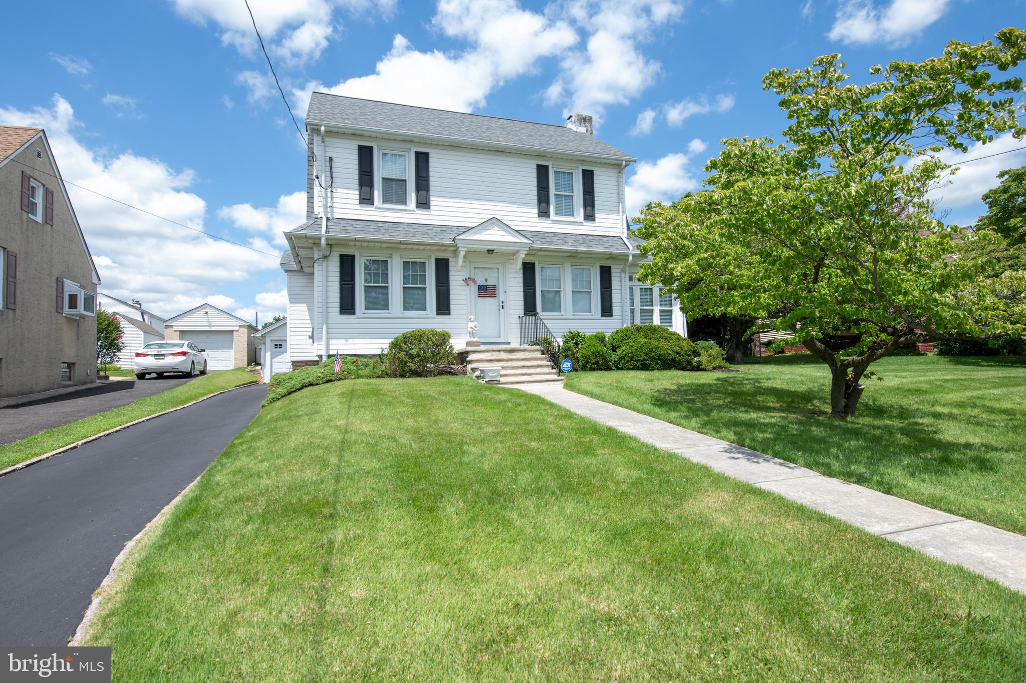 OVERBROOK HILLS - Residential