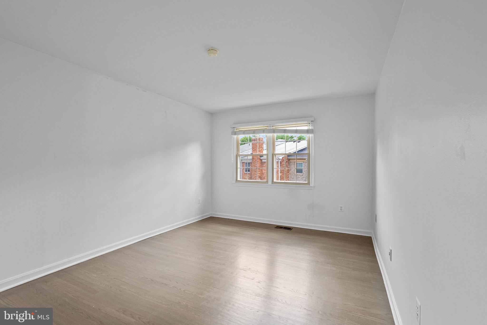 HALLCREST HEIGHTS - Residential