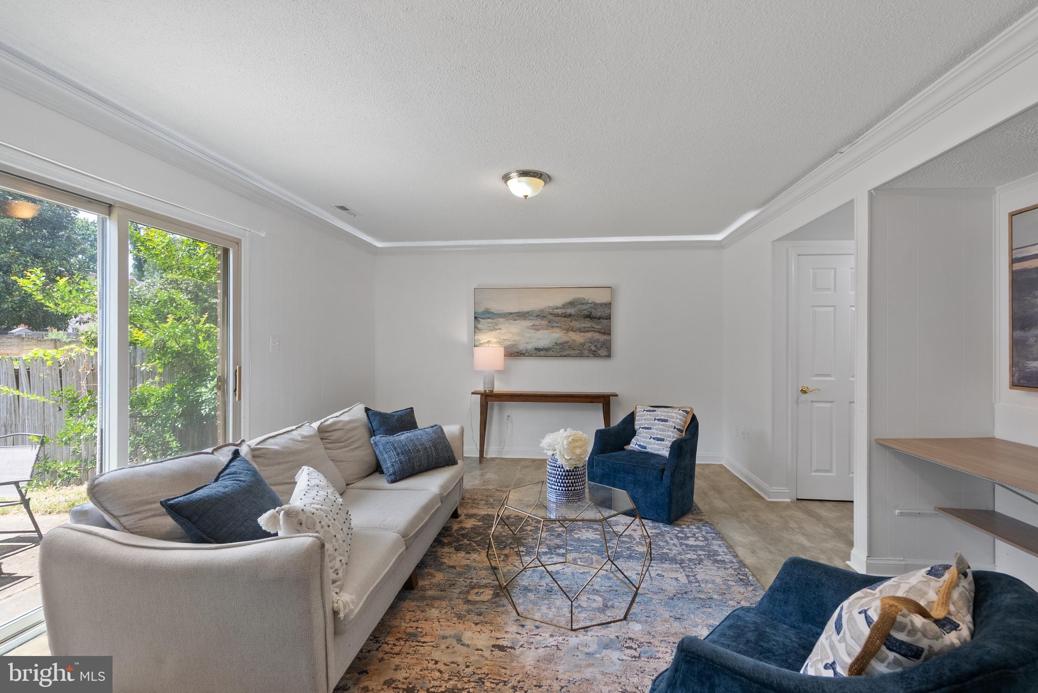 HALLCREST HEIGHTS - Residential