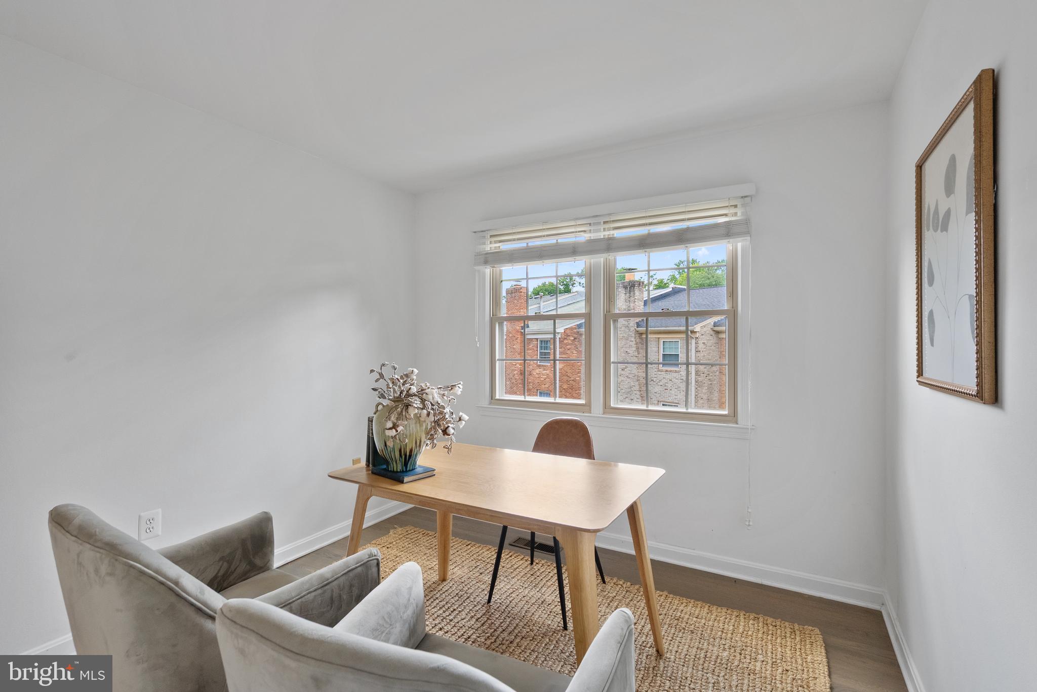 HALLCREST HEIGHTS - Residential