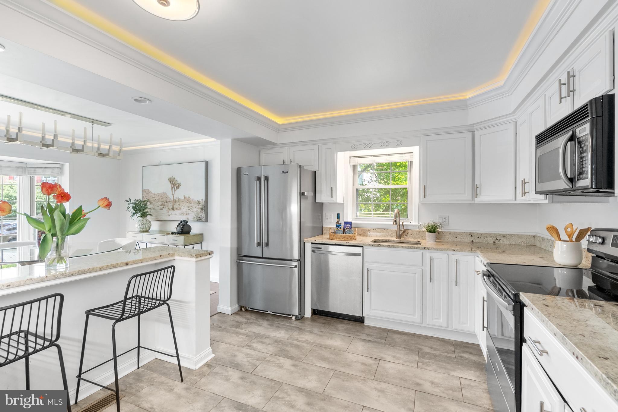 HALLCREST HEIGHTS - Residential