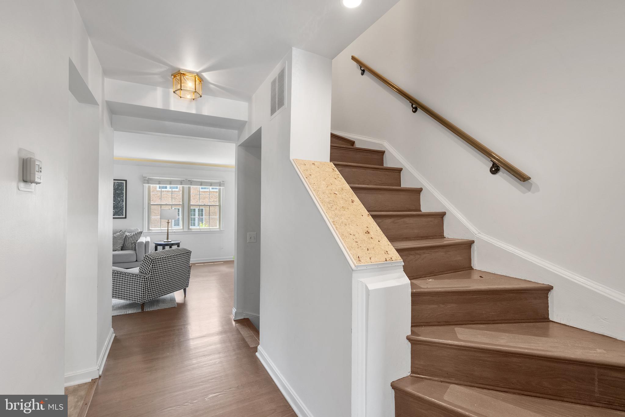 HALLCREST HEIGHTS - Residential
