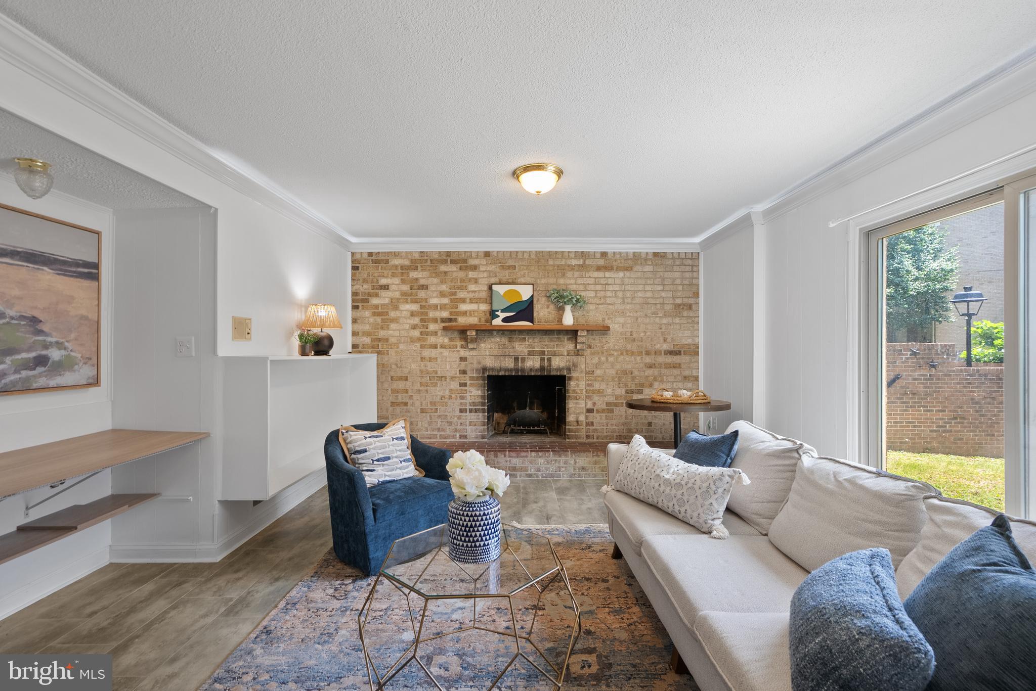 HALLCREST HEIGHTS - Residential