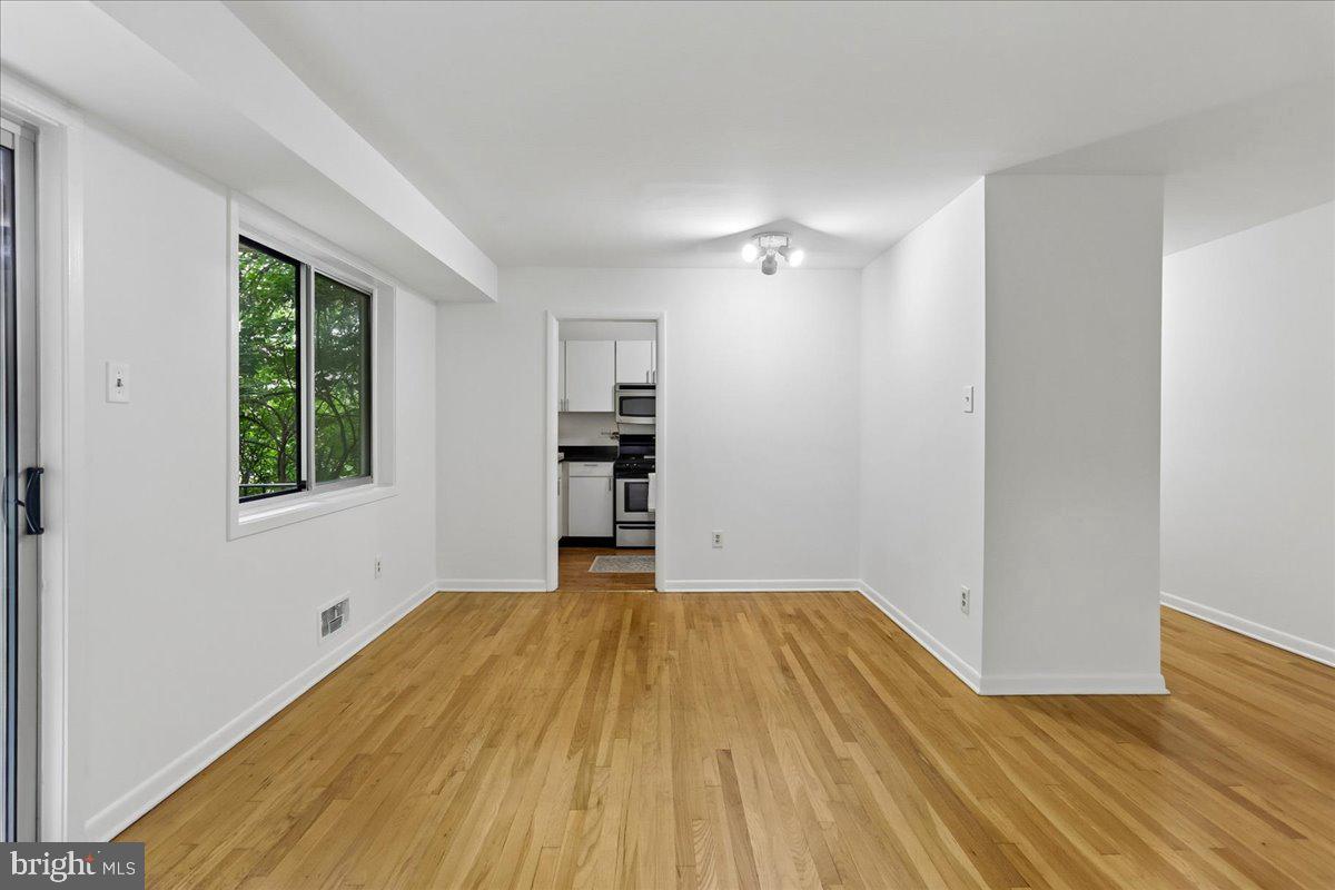 PARKSIDE CONDOMINIUMS - Residential