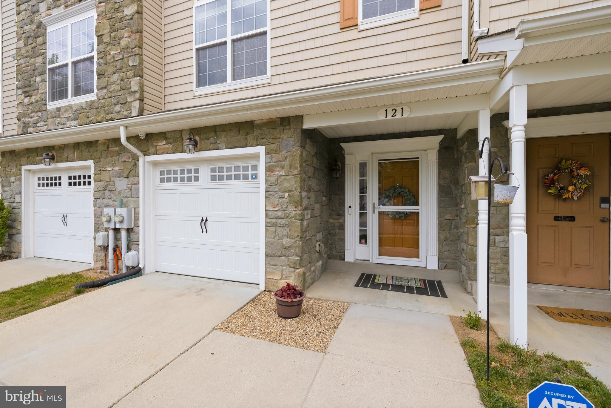 PRINCE FREDERICK CROSSING - Residential
