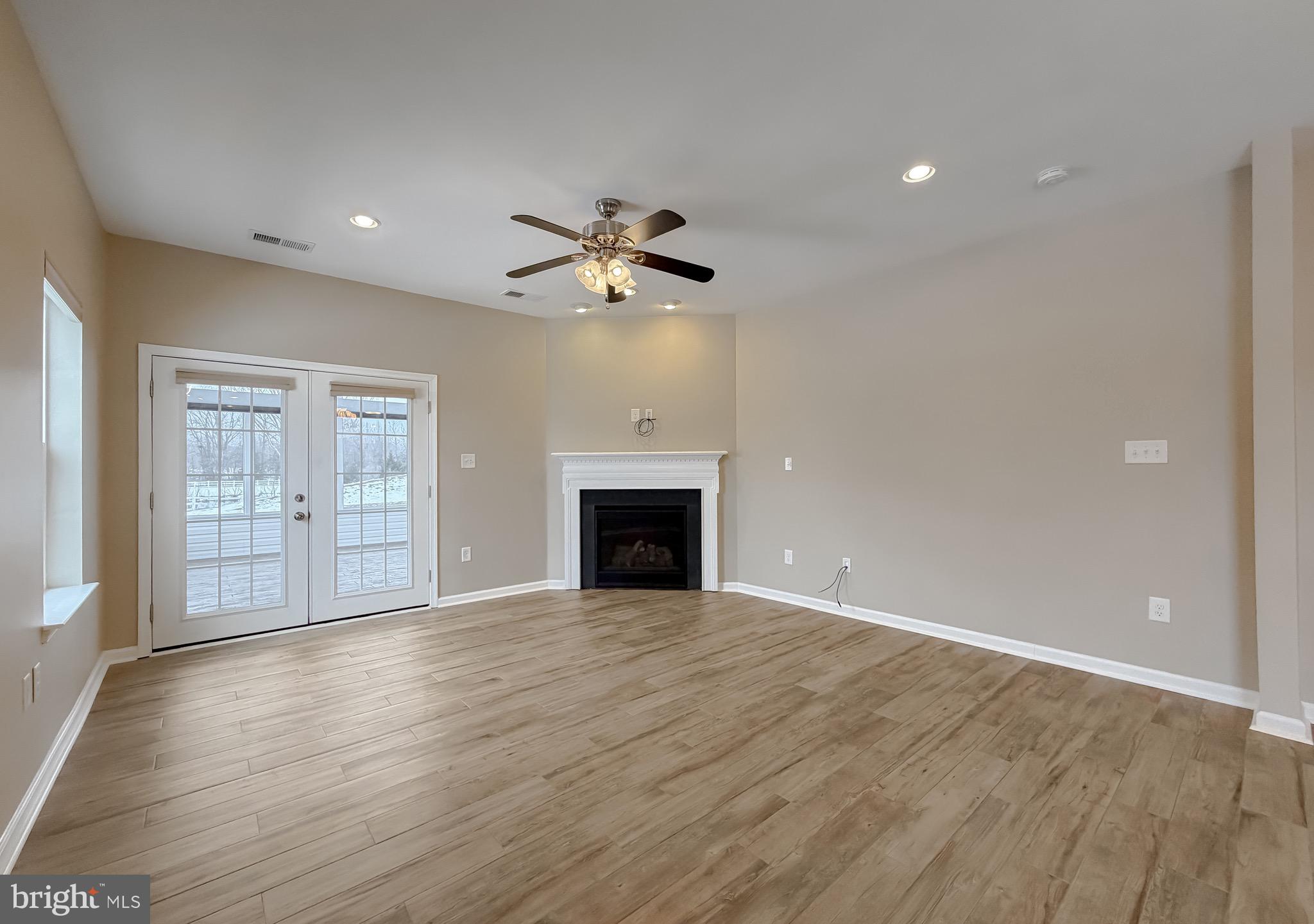 ST CHARLES HERITAGE - Residential