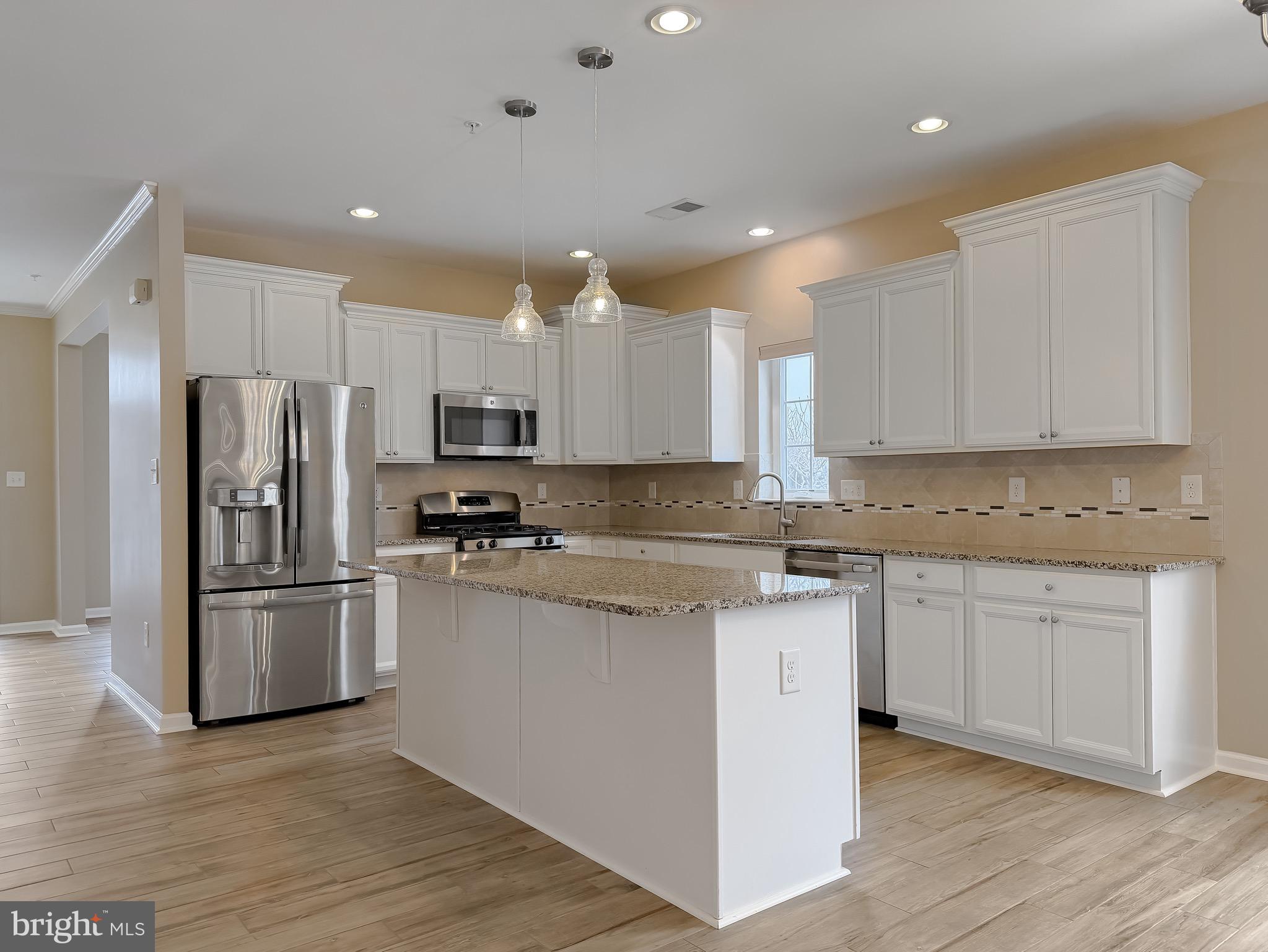 ST CHARLES HERITAGE - Residential
