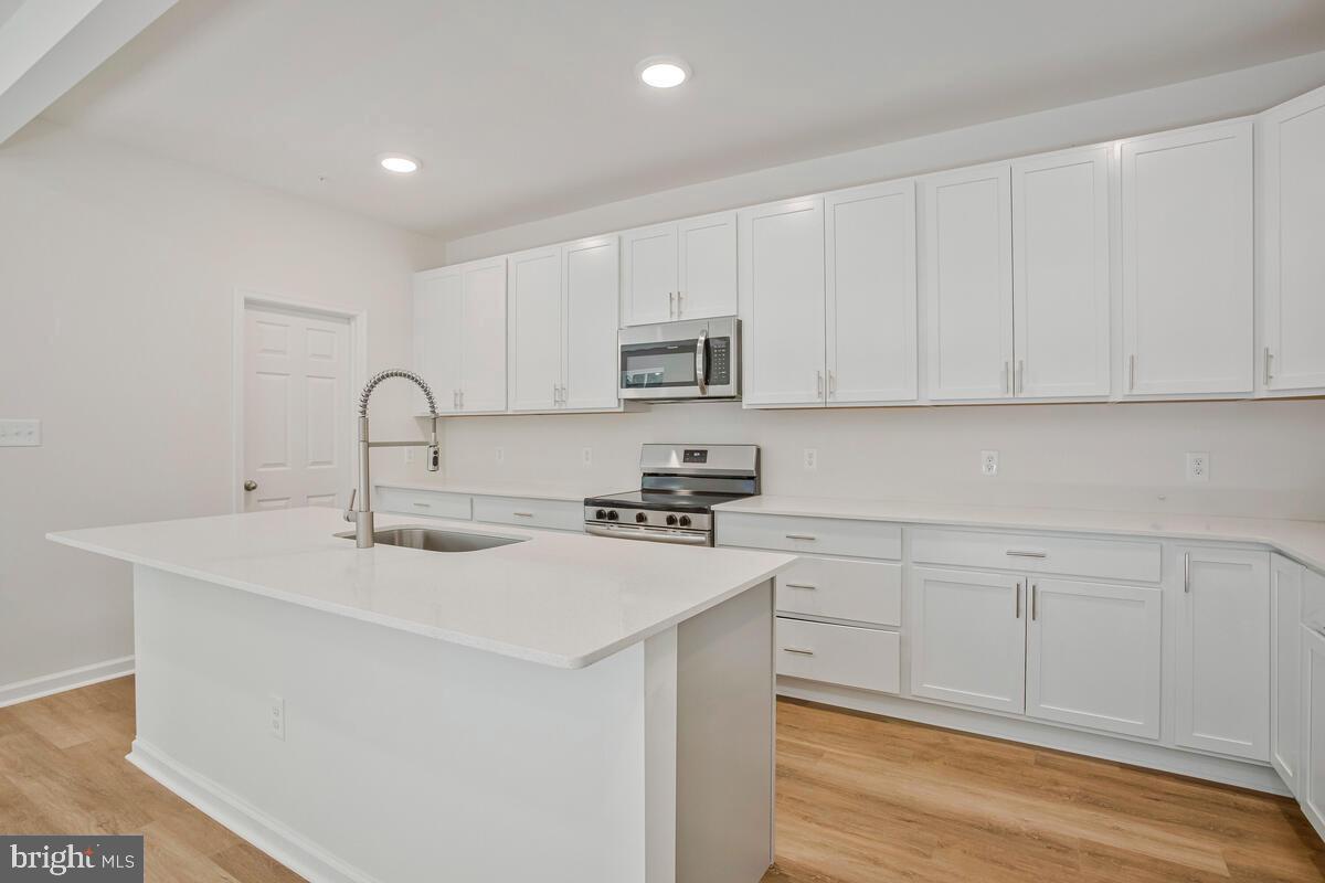 COLUMBIA BEACH - Residential