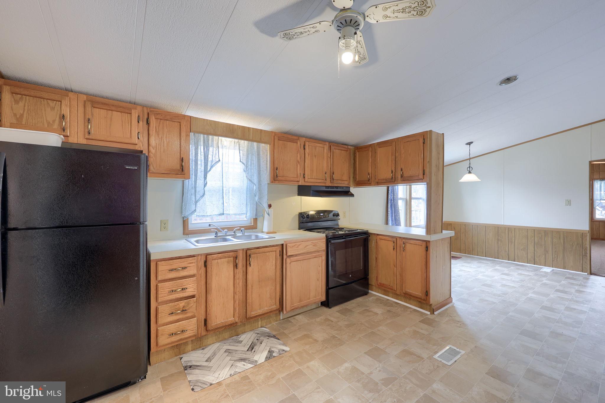 PHEASANT RIDGE MHP - Residential