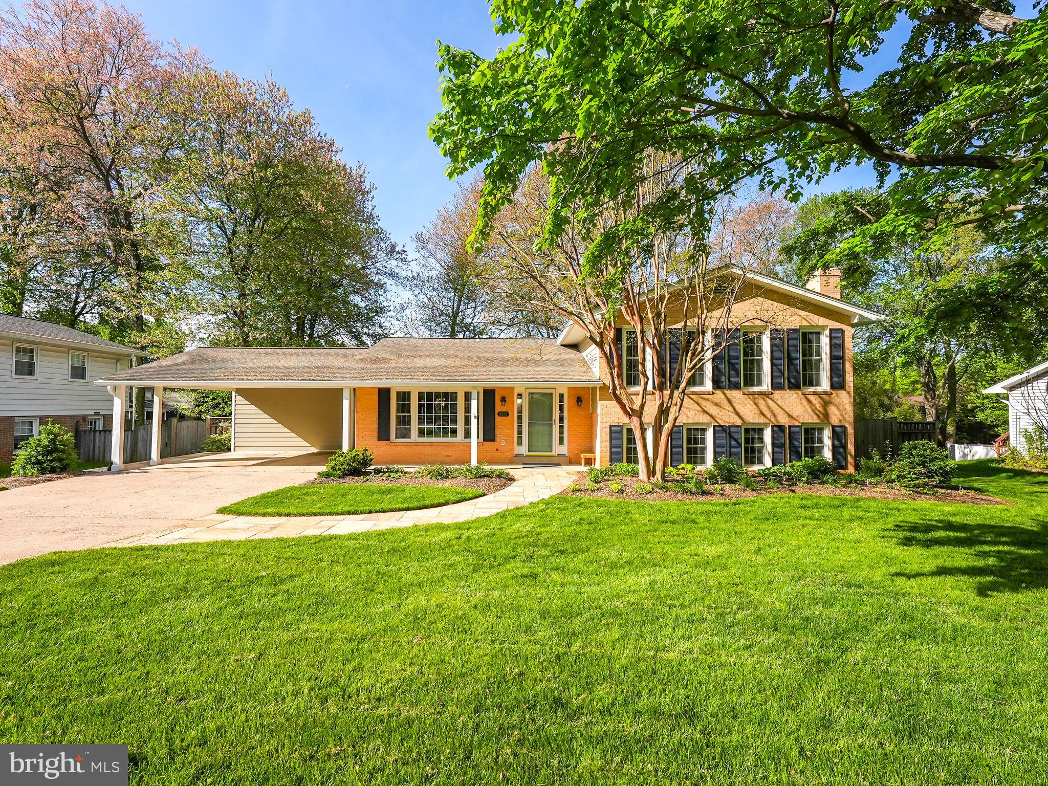 TYSONS VALLEY - Residential
