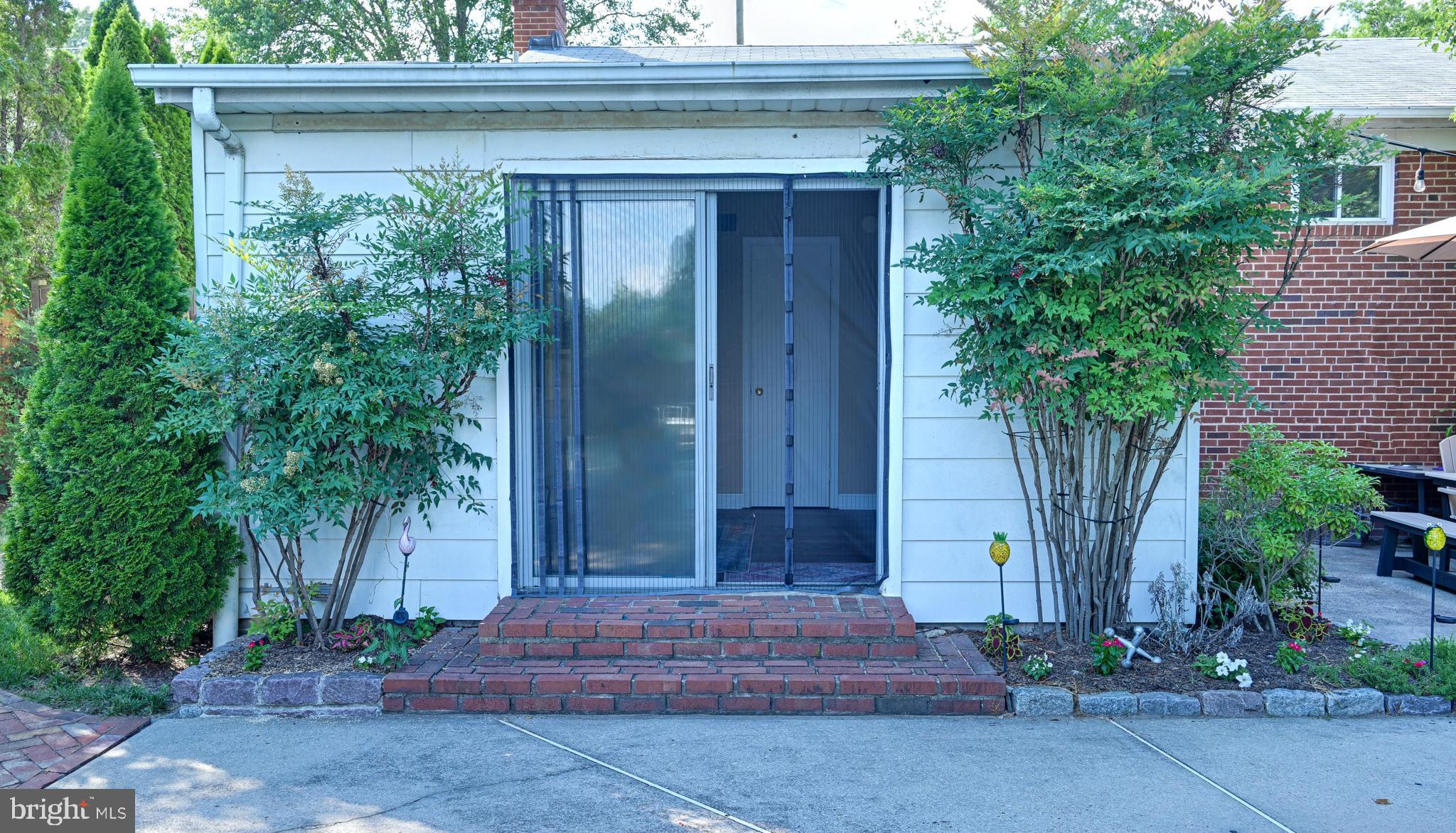 NORTHWOOD VILLAGE - Residential
