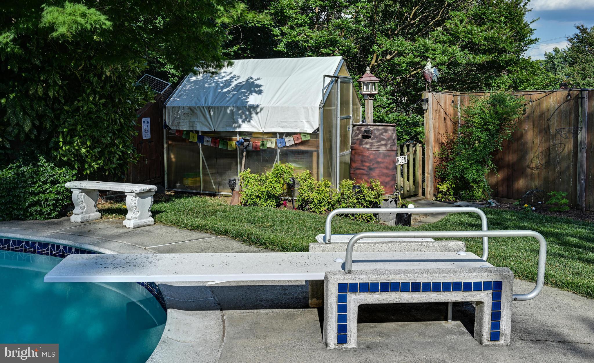 NORTHWOOD VILLAGE - Residential