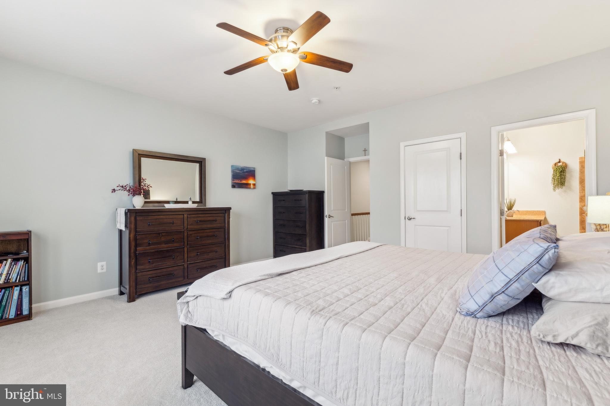 SOMERSET CONDO - Residential