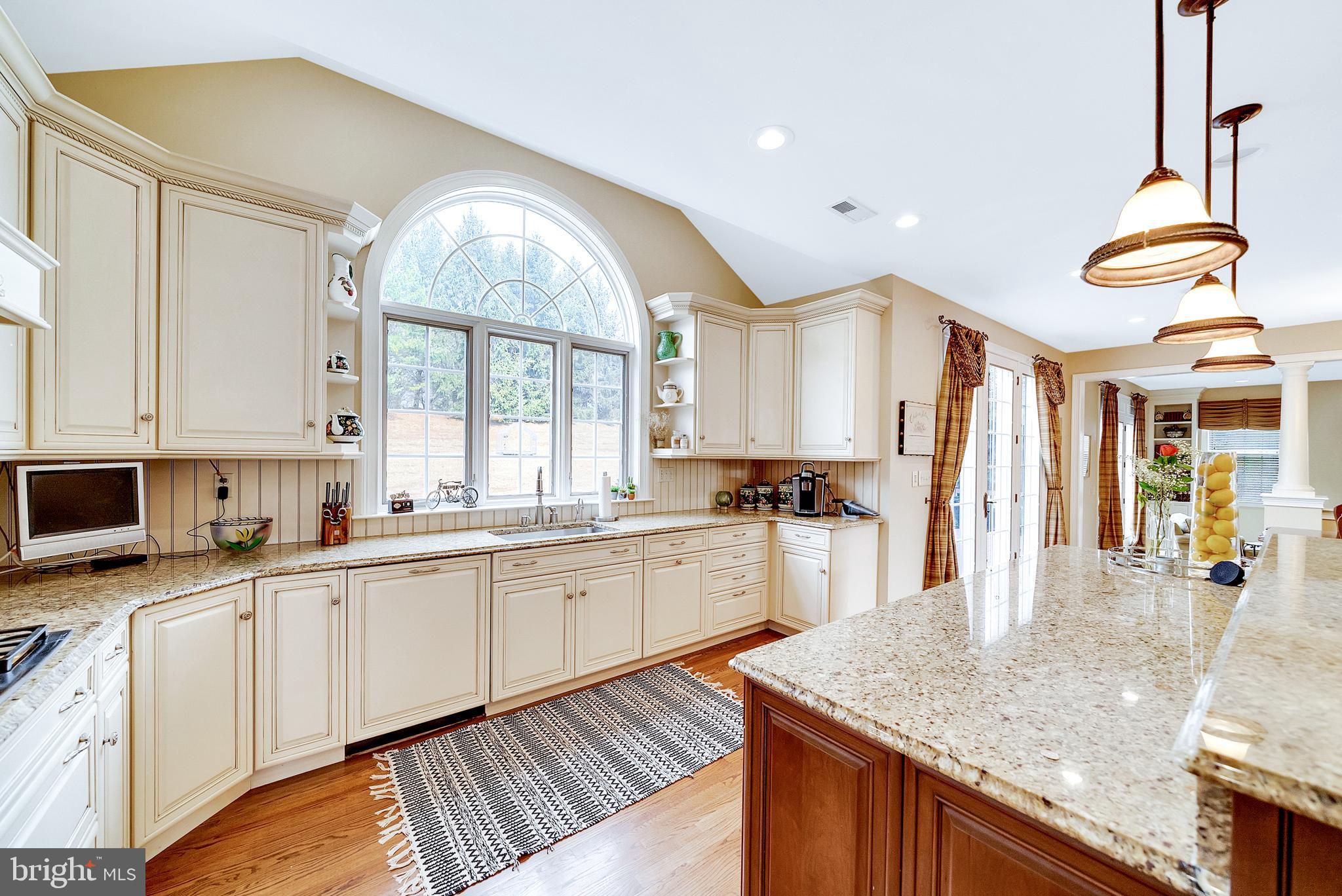 WHITEMARSH CHASE - Residential