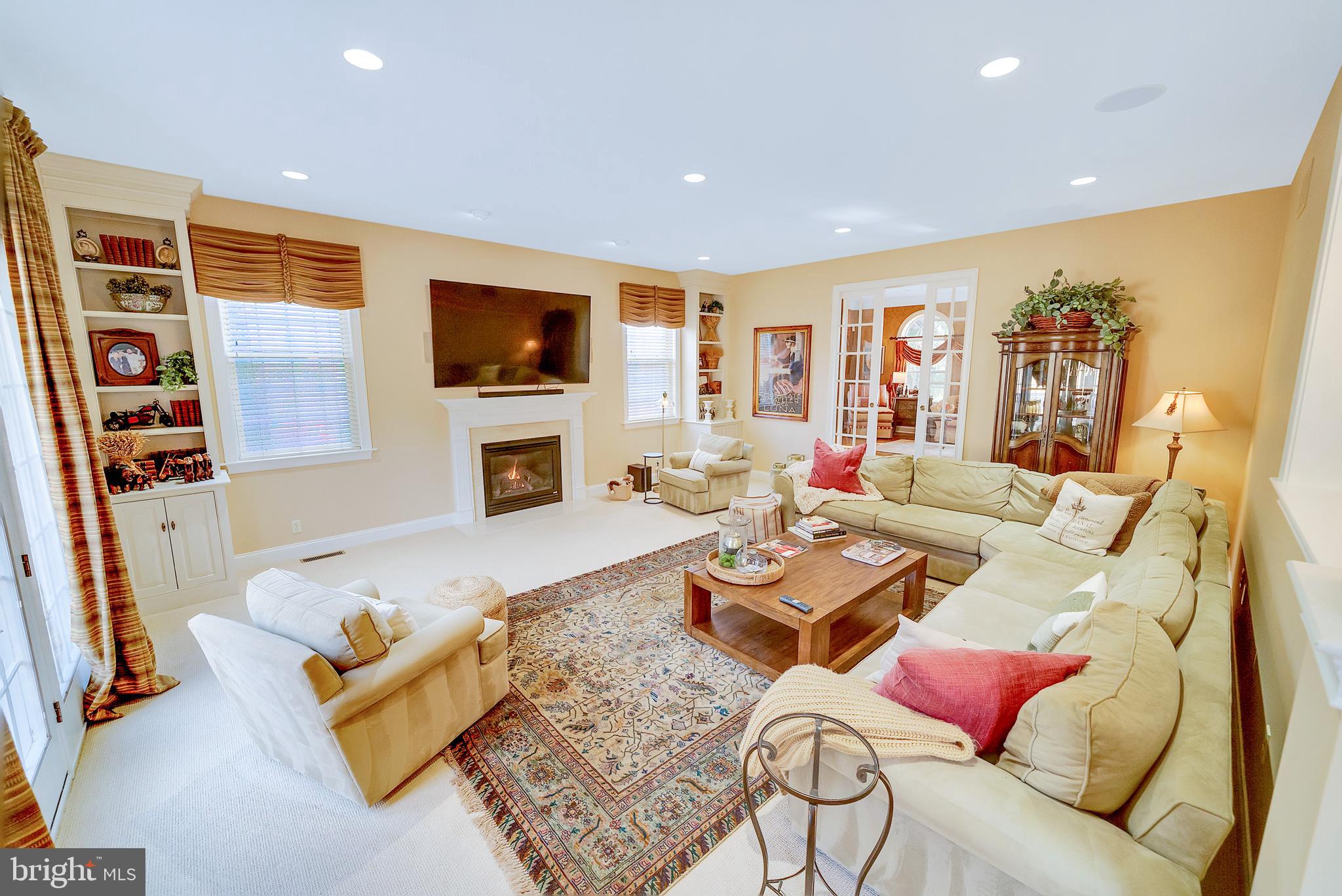 WHITEMARSH CHASE - Residential