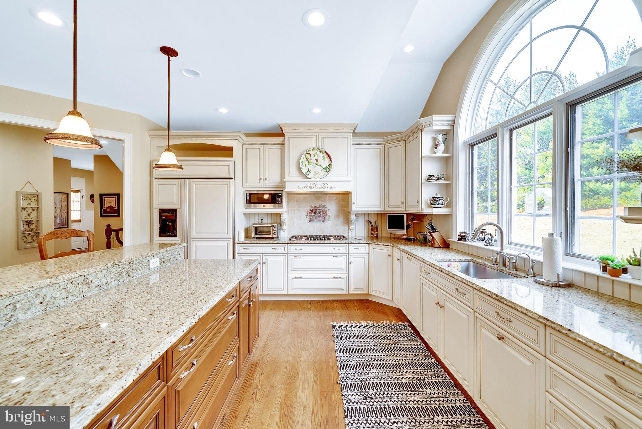 WHITEMARSH CHASE - Residential