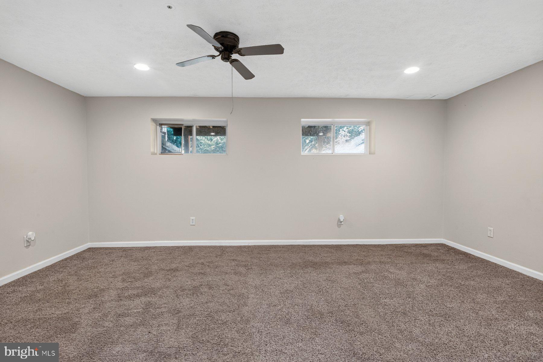DIAMOND HILLS - Residential
