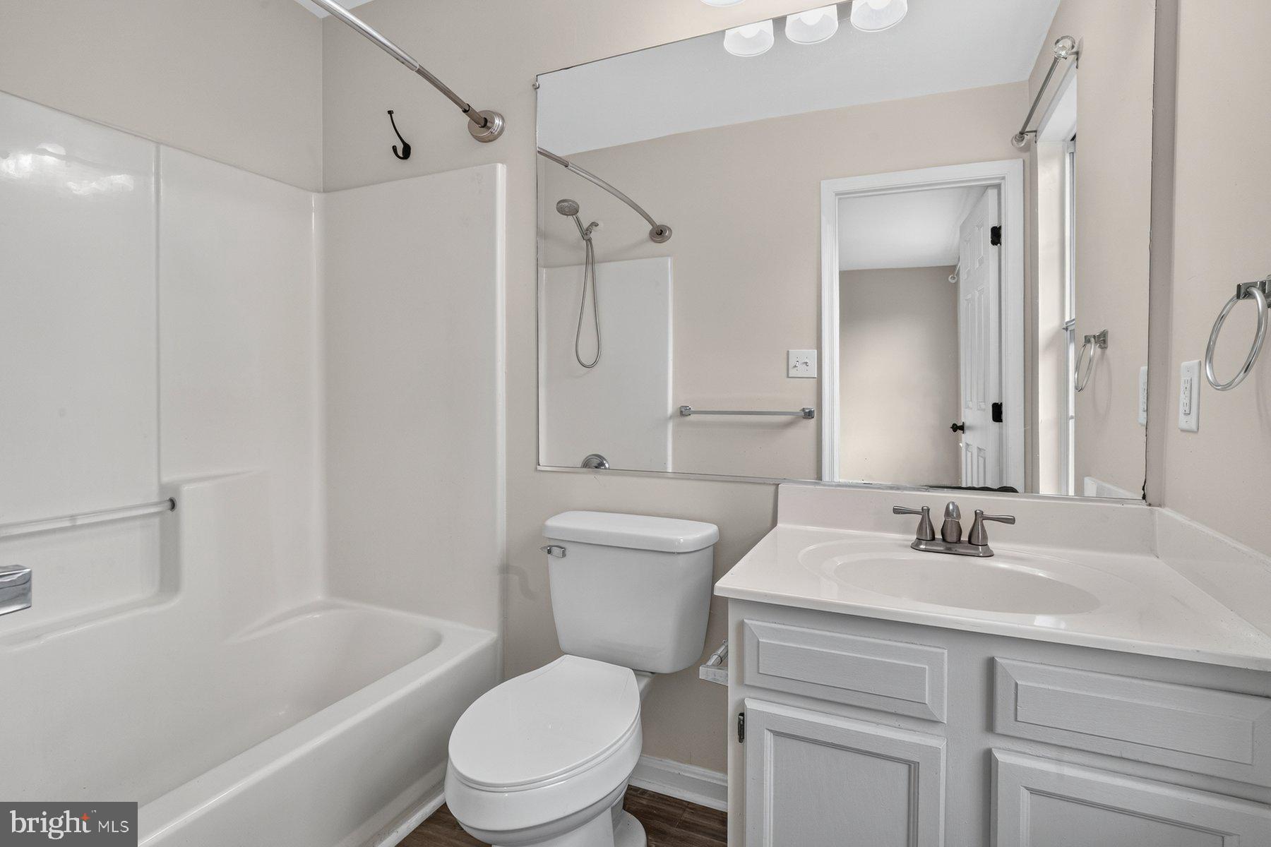 DIAMOND HILLS - Residential