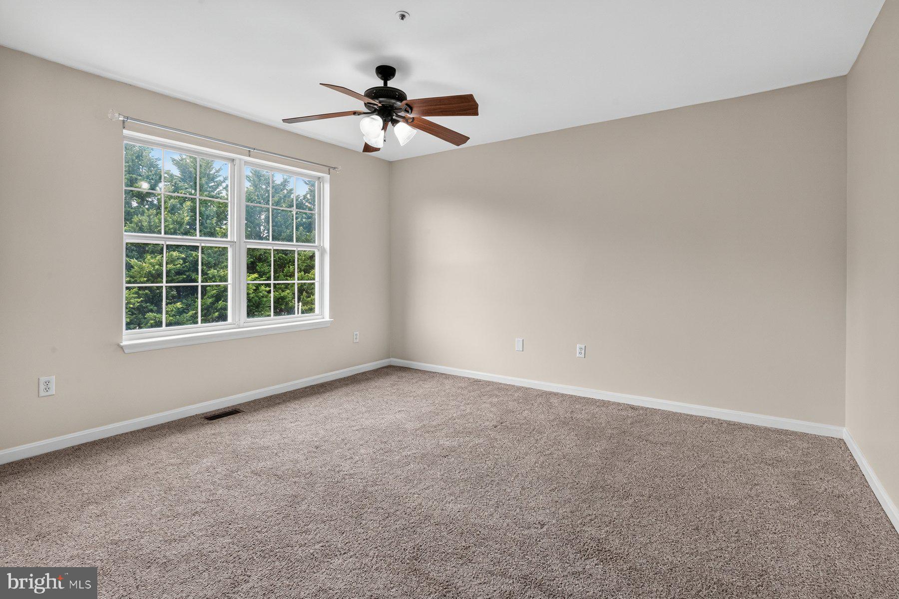 DIAMOND HILLS - Residential