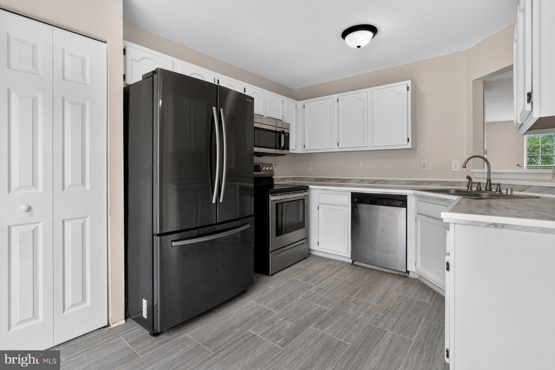 DIAMOND HILLS - Residential