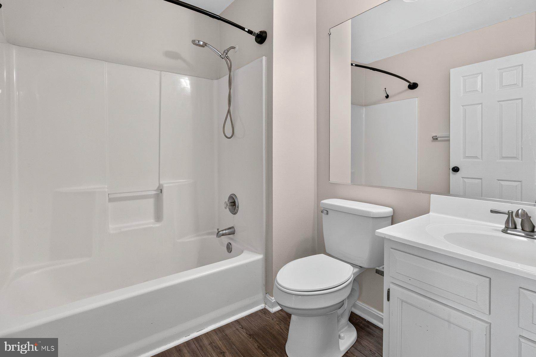 DIAMOND HILLS - Residential
