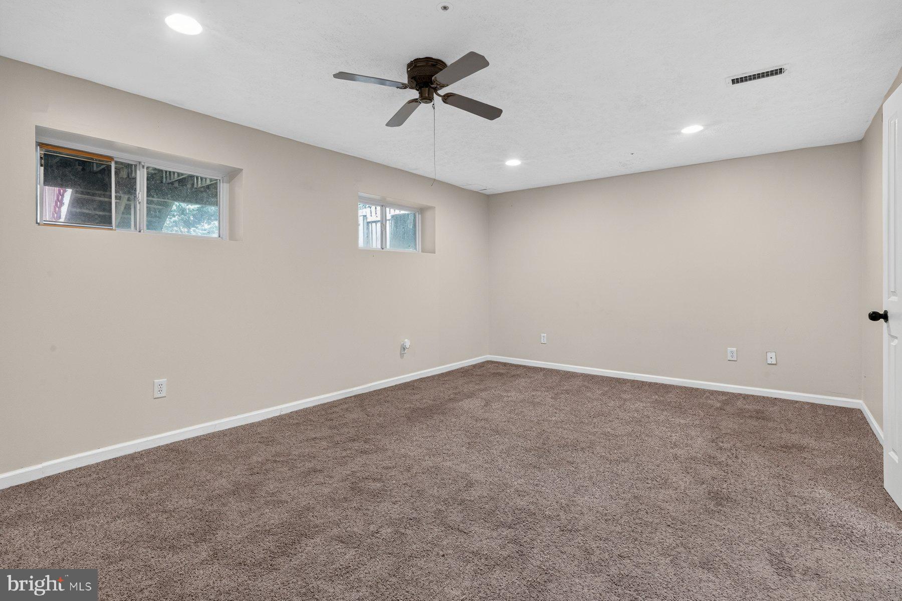 DIAMOND HILLS - Residential