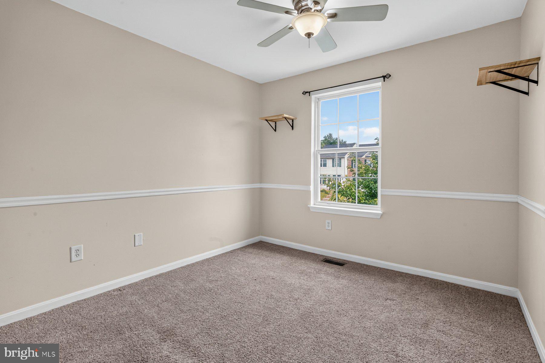 DIAMOND HILLS - Residential