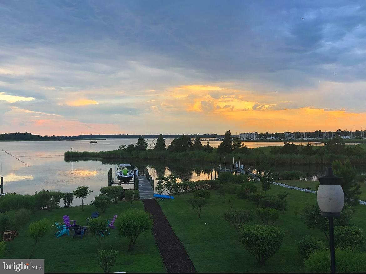 OSPREY POINTE - Residential