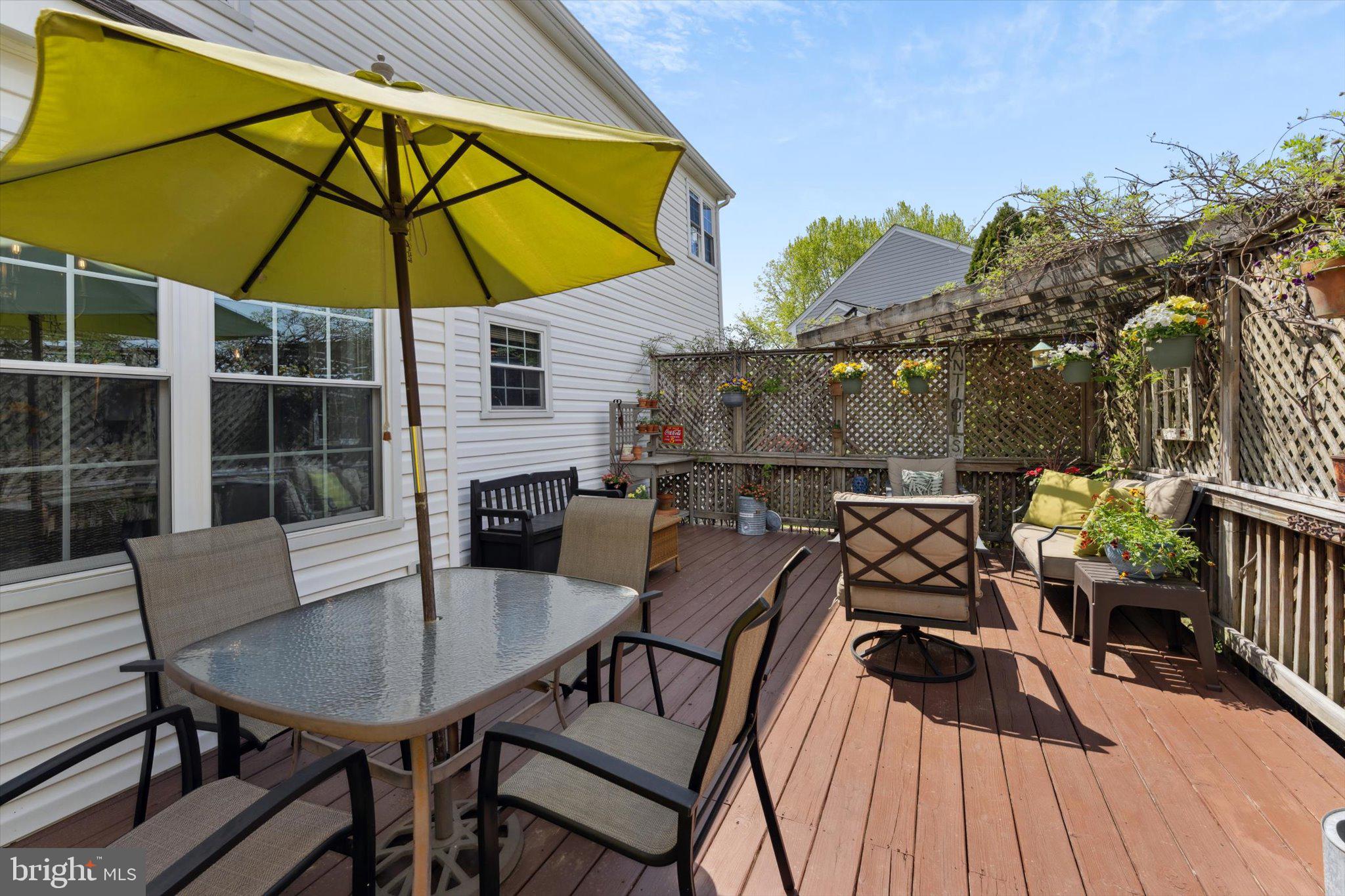 BRIDLEWOOD MANOR - Residential