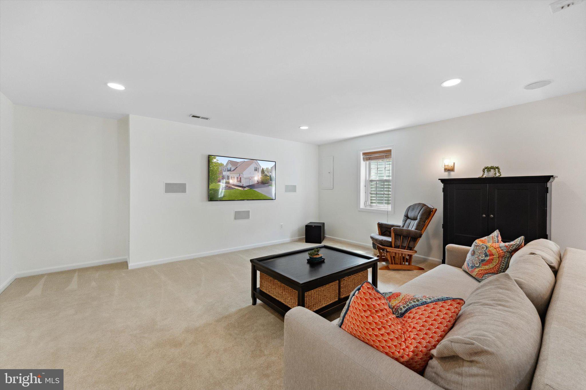 BRIDLEWOOD MANOR - Residential