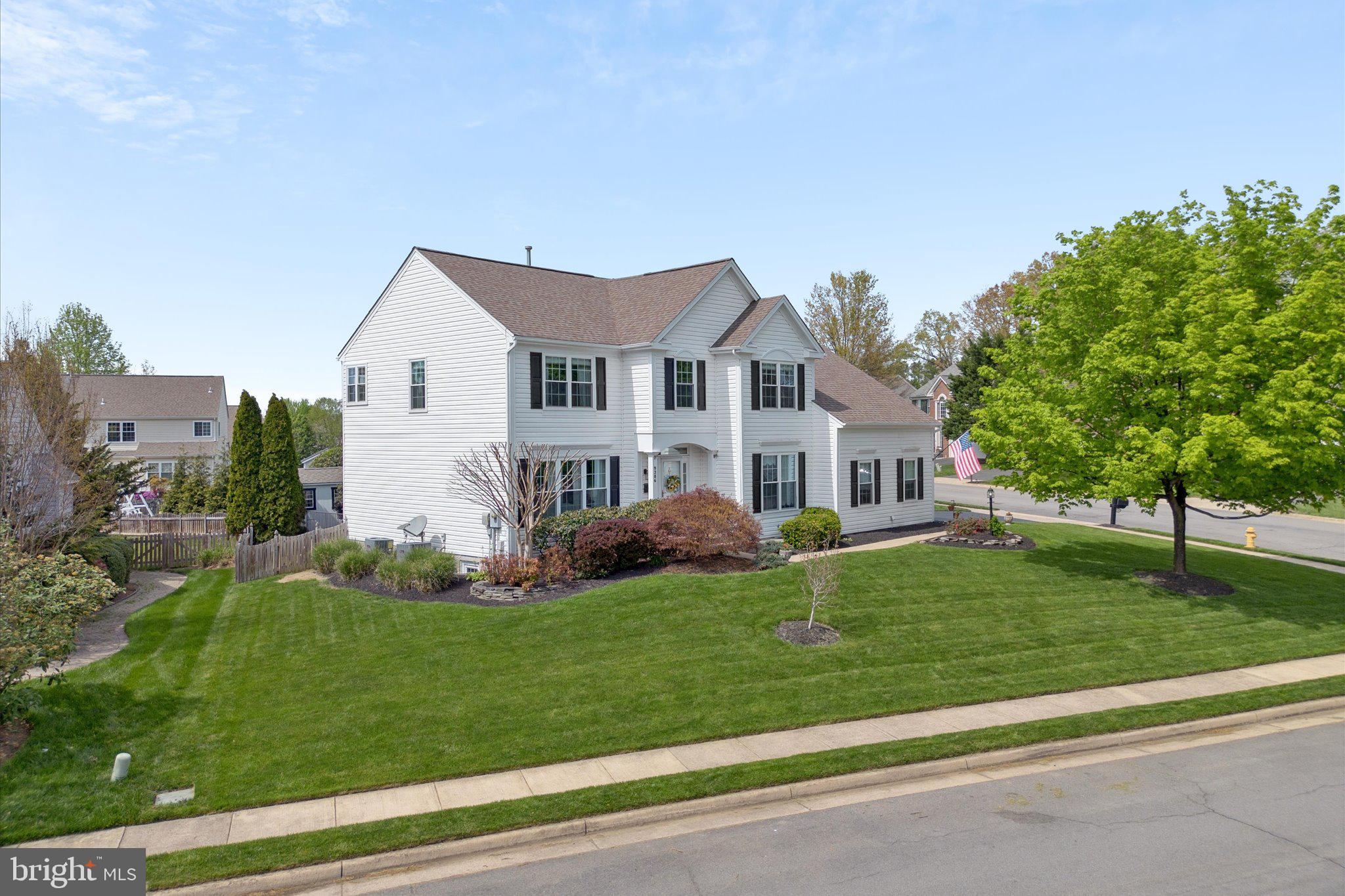 BRIDLEWOOD MANOR - Residential