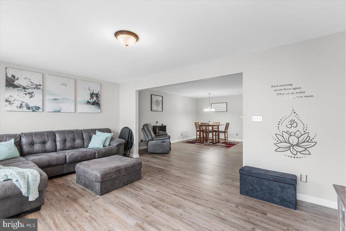 SALEM FIELDS - Residential Lease