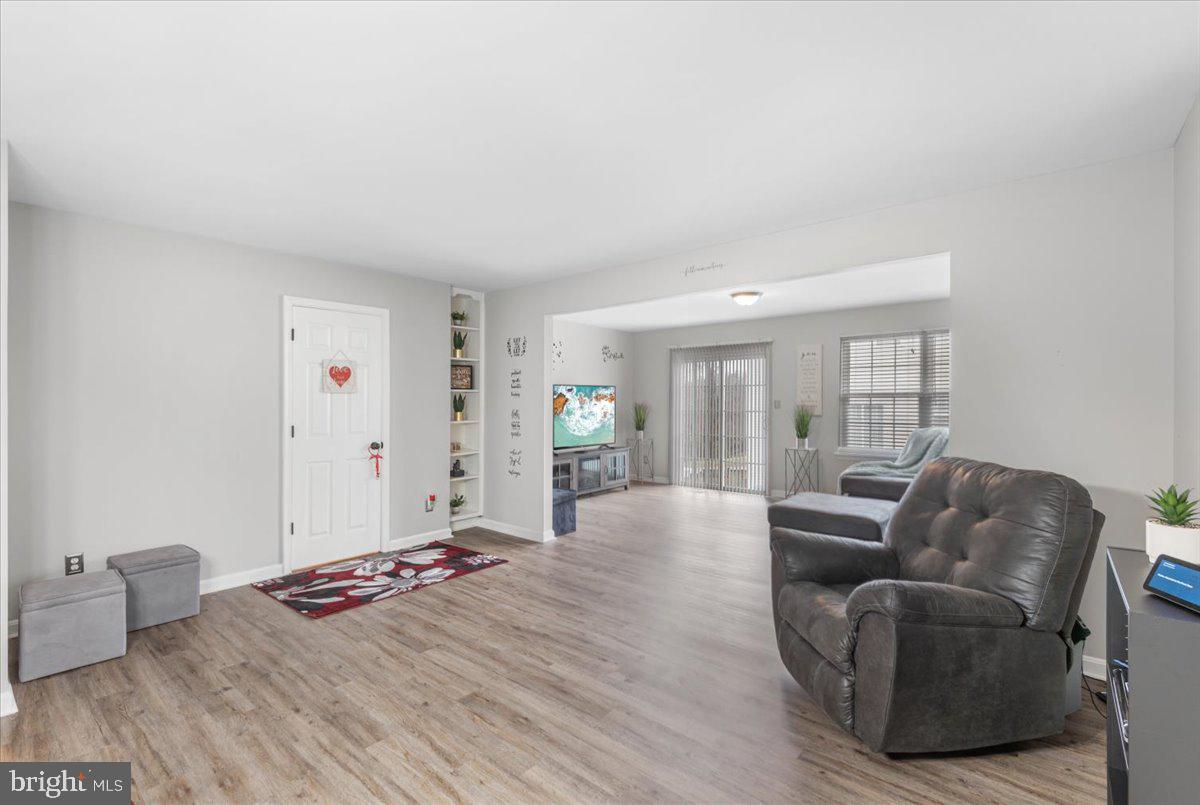 SALEM FIELDS - Residential Lease