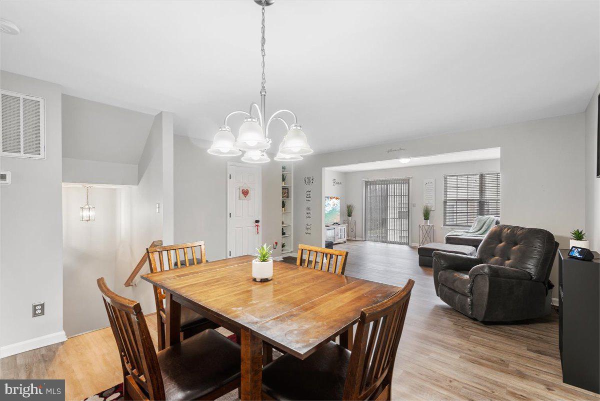 SALEM FIELDS - Residential Lease