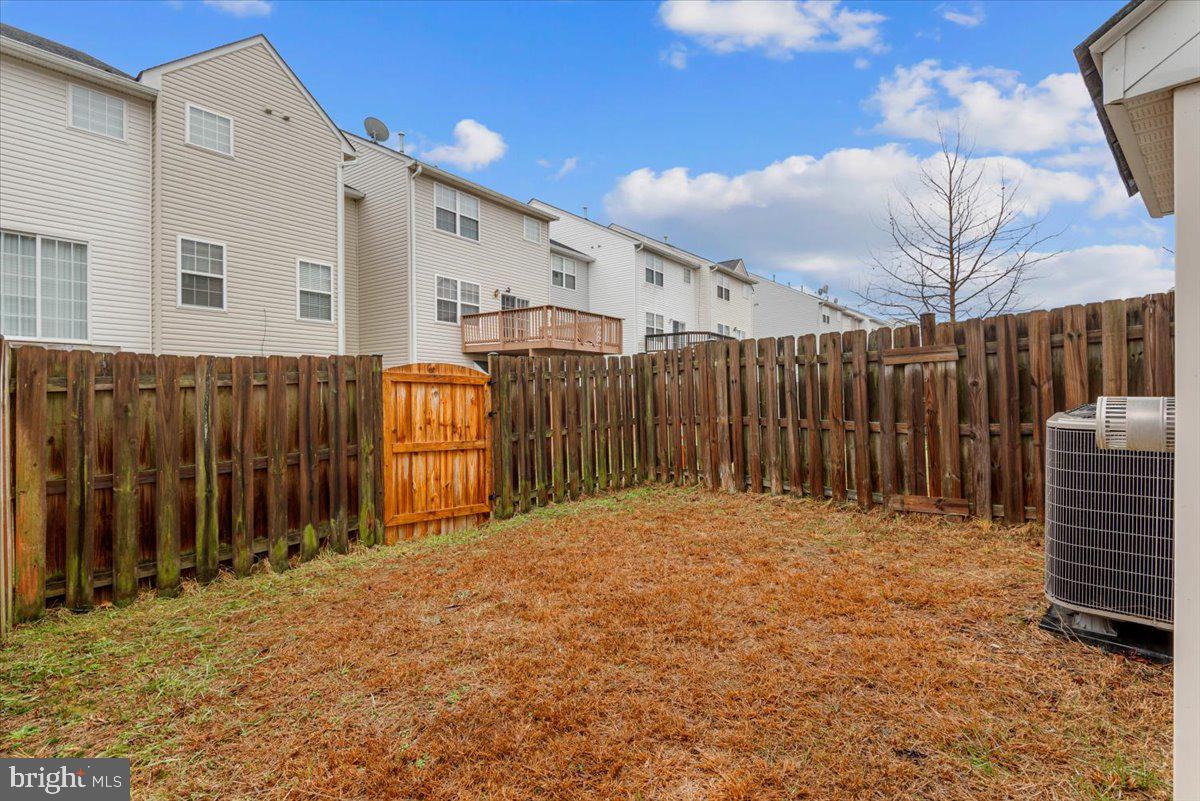 SALEM FIELDS - Residential Lease
