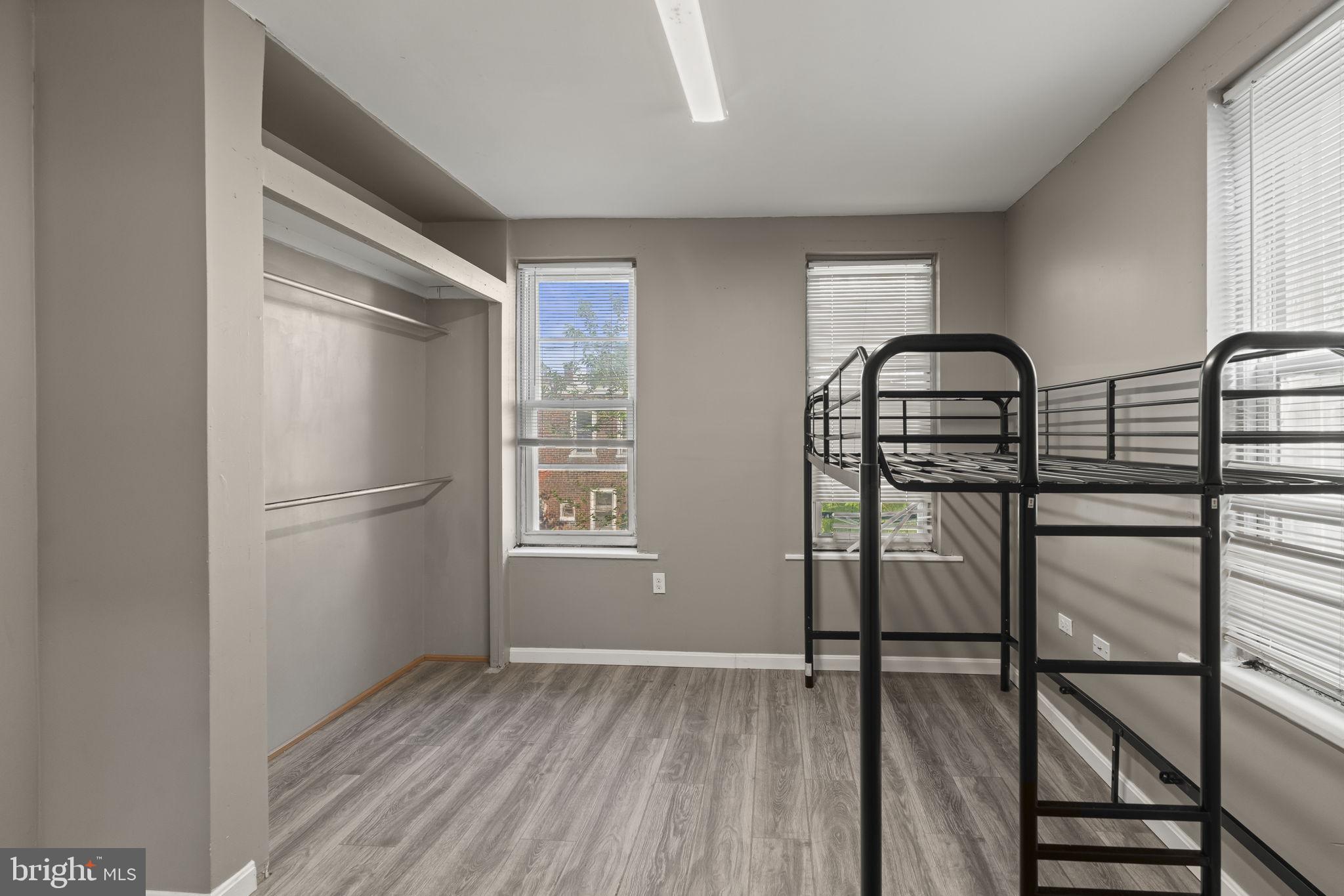 HUNTING PARK - Residential