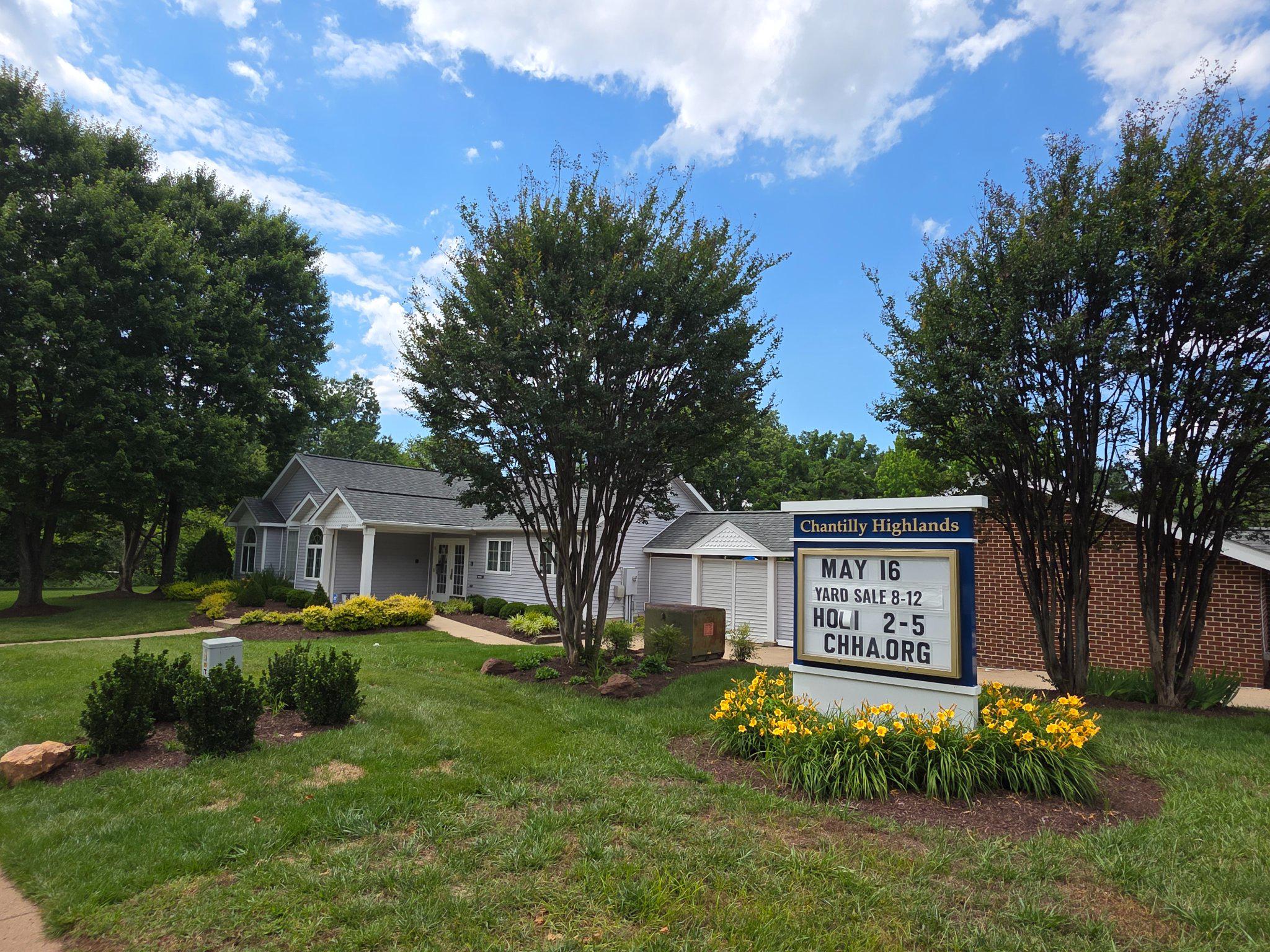 CHANTILLY HIGHLANDS - Residential
